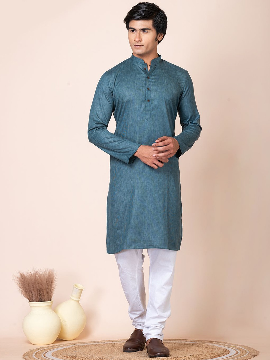 

HU - Handcrafted Uniquely Mandarin Collar Pure Cotton Straight Kurta with Churidar, Green