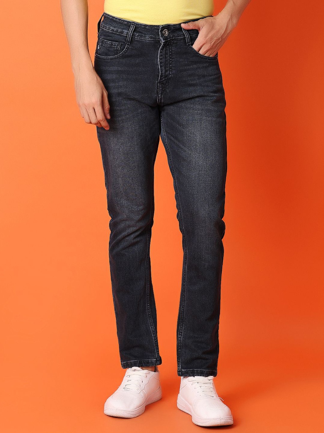 

V-Mart Men Slim Fit Mid-Rise Heavy Fade Cotton Stretchable Jeans, Charcoal