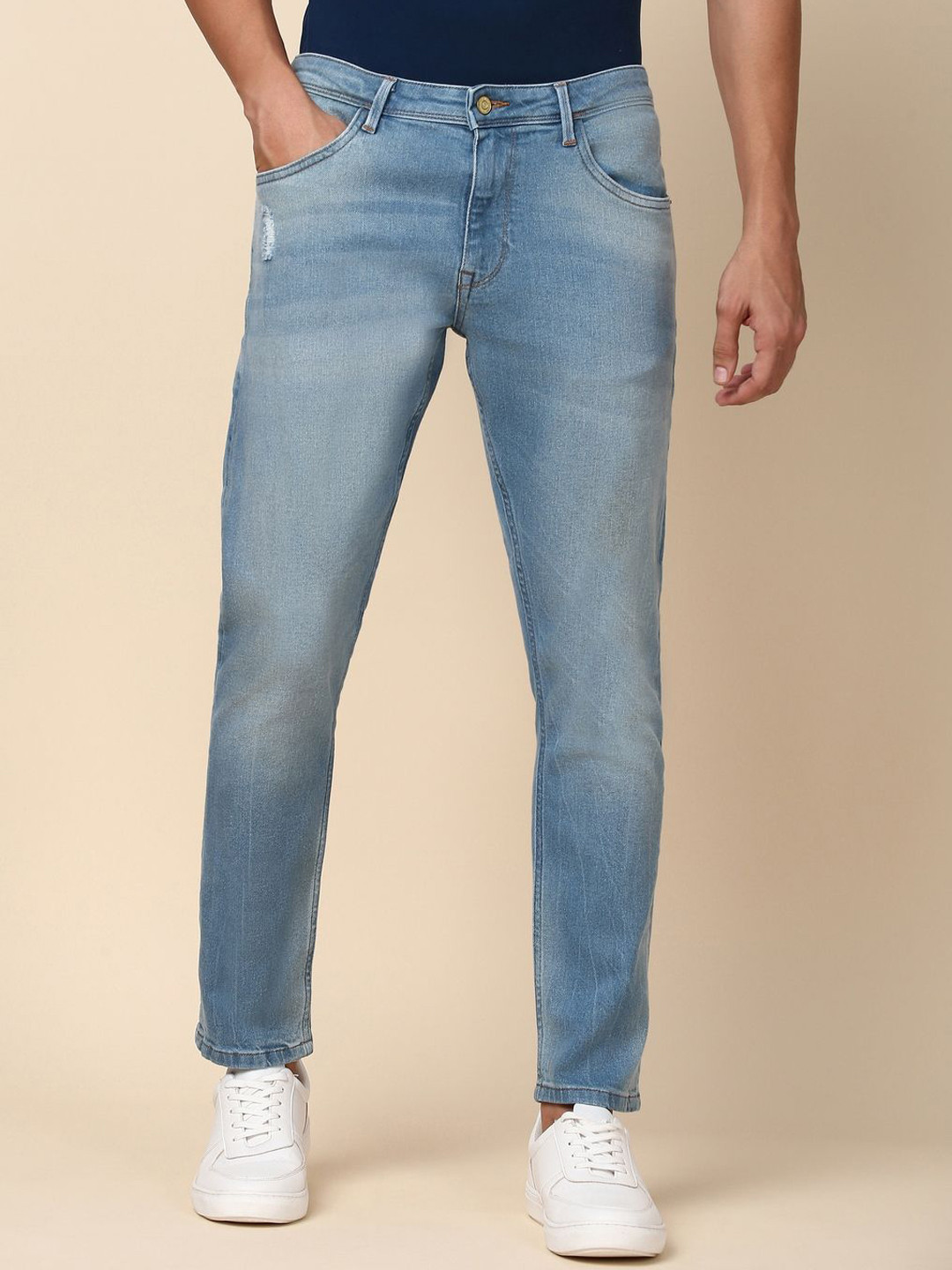 

Allen Solly Men Slim Fit Mid-Rise Low Distress Light Fade Jeans, Blue