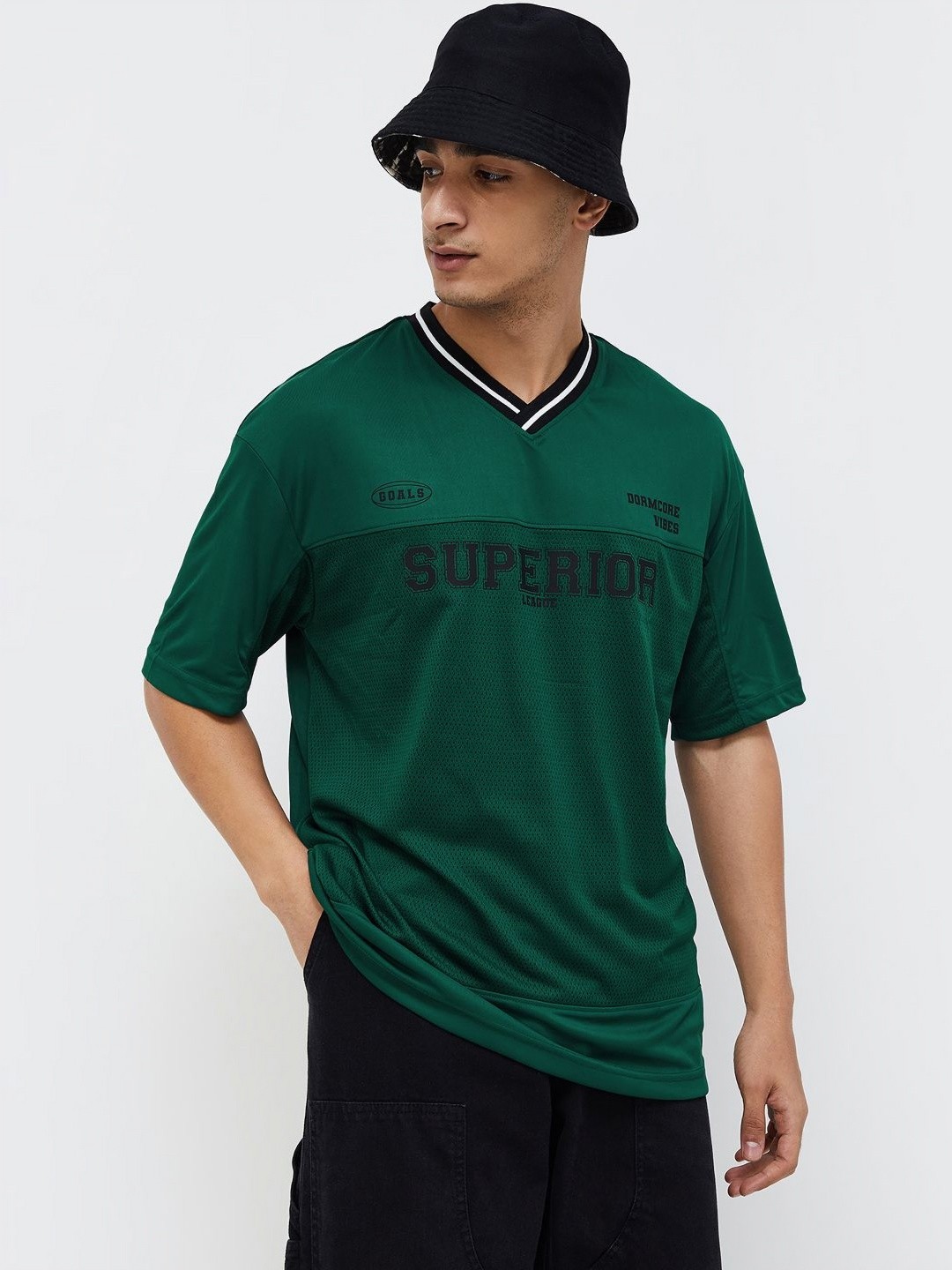 

Fame Forever by Lifestyle Men Printed V-Neck Oversized T-shirt, Green