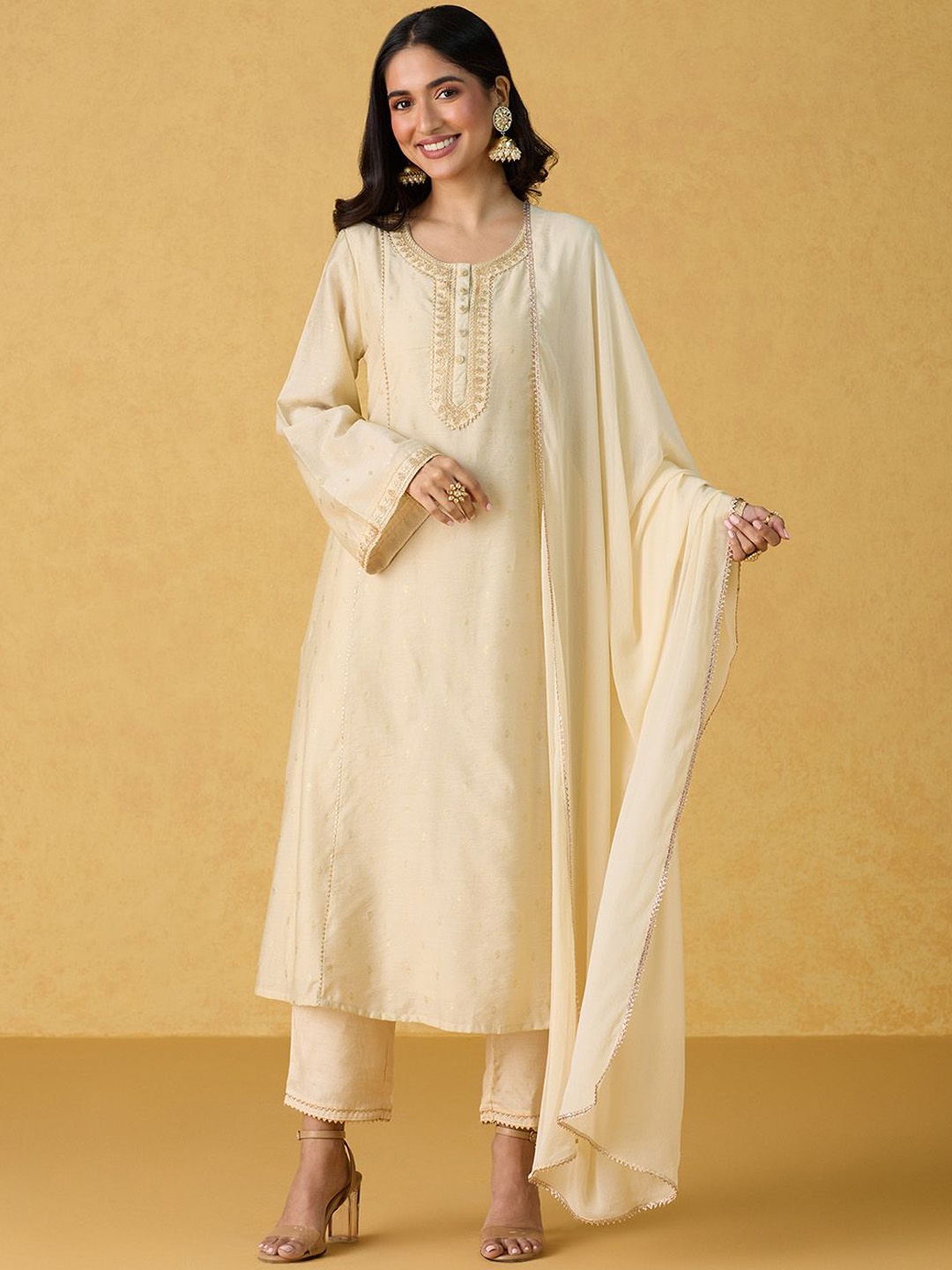 

Likha Floral Printed Gotta Patti A-Line Kurta With Trousers & Dupatta, Beige