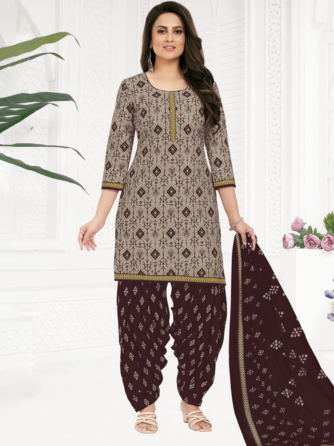 

MIRAAN Floral Printed Pure Cotton Straight Kurta with Patiala & Dupatta, Beige