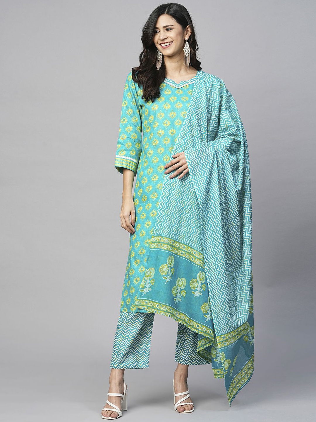 

White World Floral Printed Regular Pure Cotton Kurta with Trousers & Dupatta, Turquoise blue