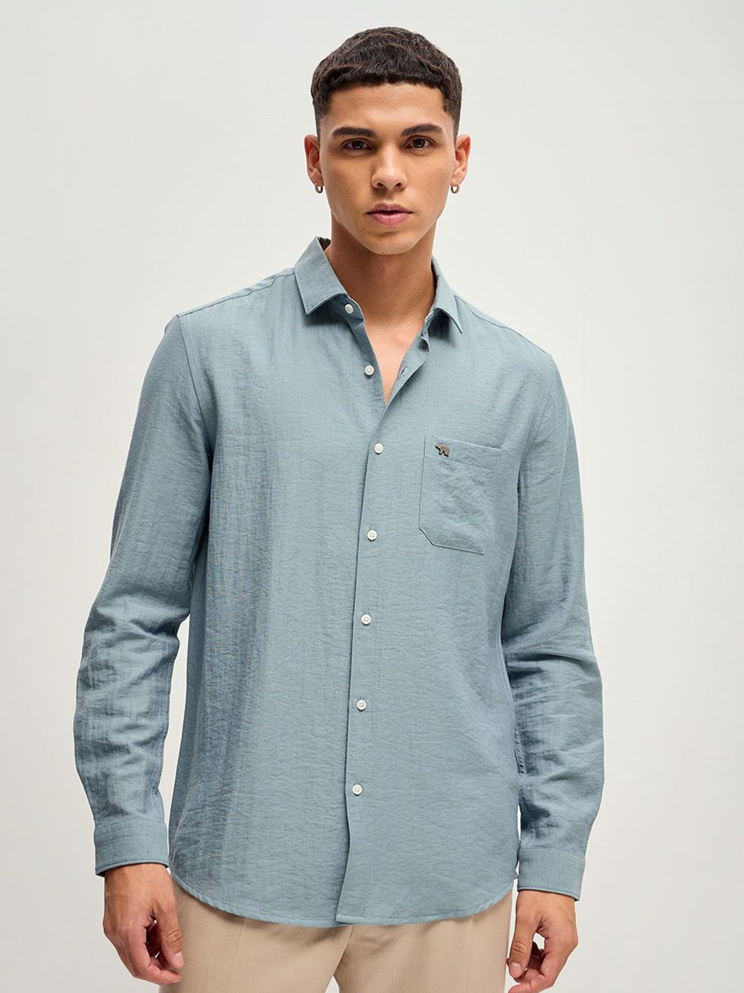 

THE BEAR HOUSE Men Solid Slim Fit Casual Shirt, Teal