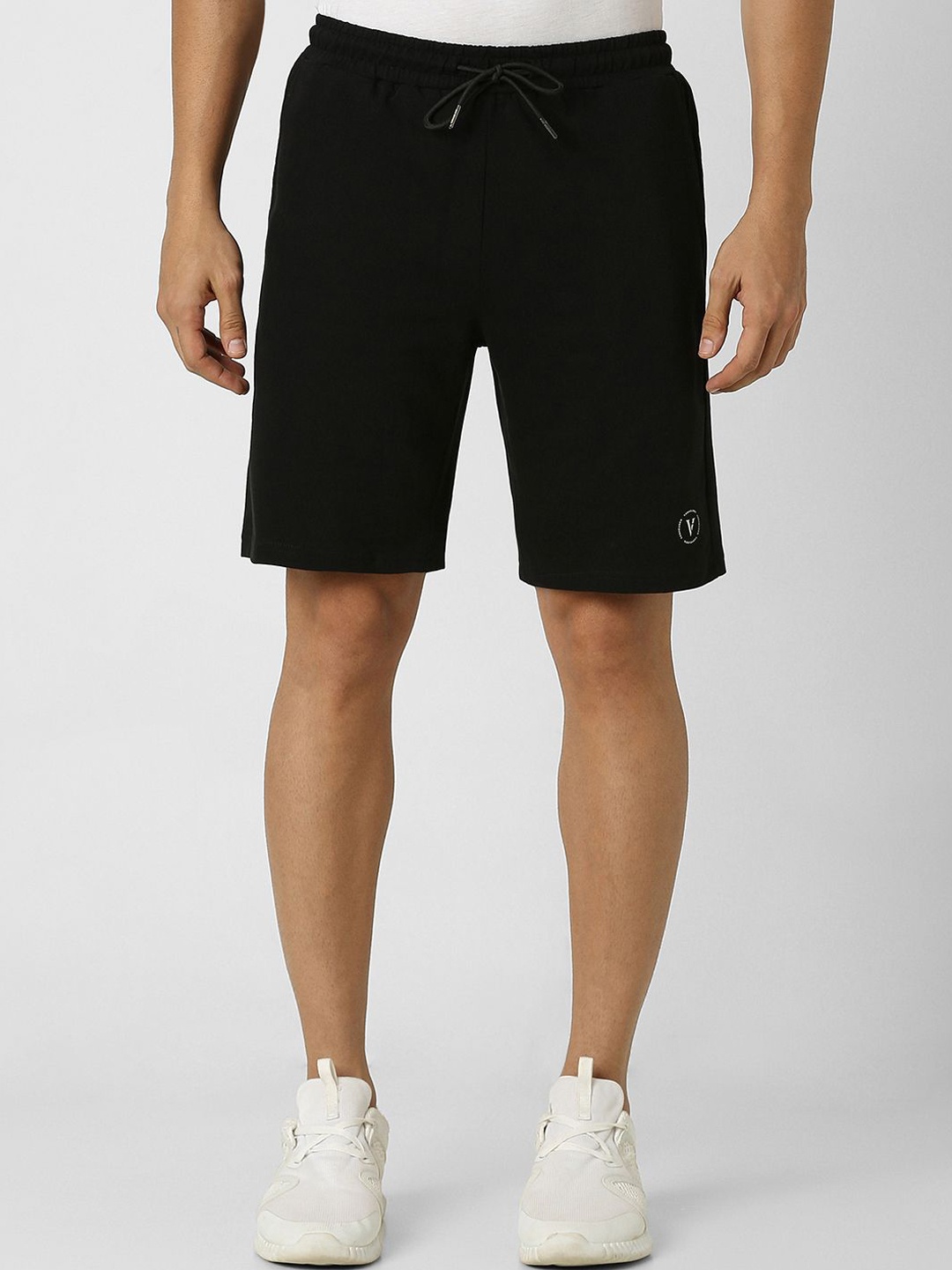 

Van Heusen Flex Men Mid-Rise Regular Fit Sports Shorts, Black