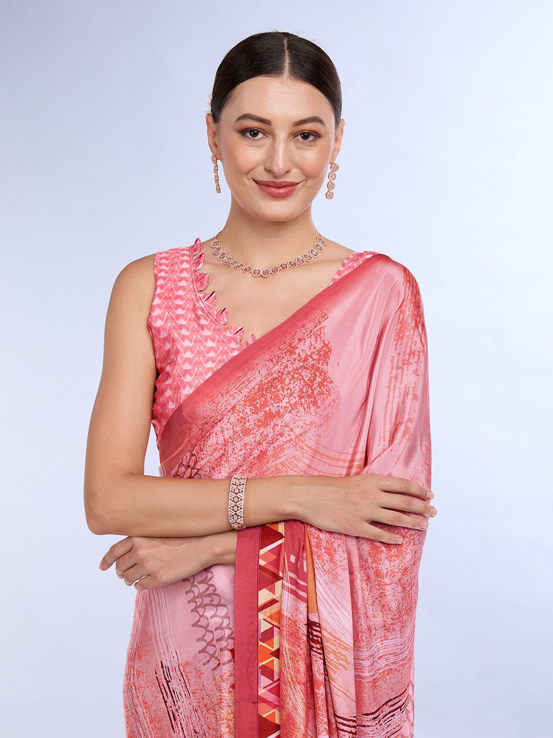 

Mitera Abstract Satin Saree, Pink