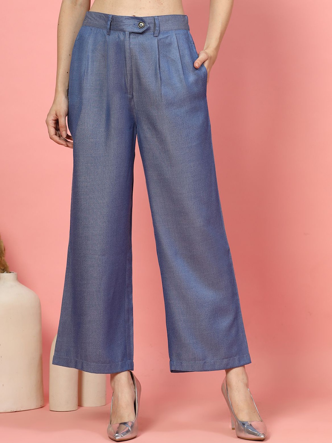 

plusS Women Loose Fit Pleated Trousers, Blue