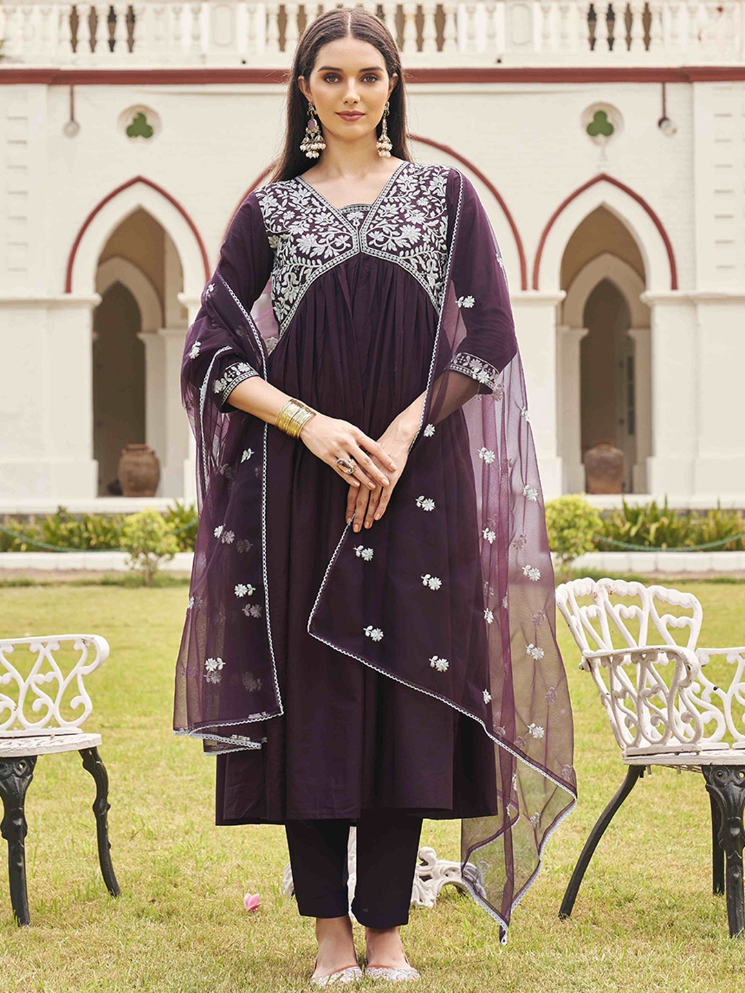 

Tikhi Imli Floral Yoke Design Empire Thread Work Pure Cotton Kurta with Trousers & Dupatta, Burgundy