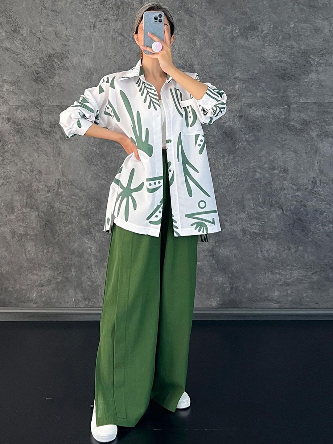 

LULU & SKY Printed Shirt With Palazzo, White