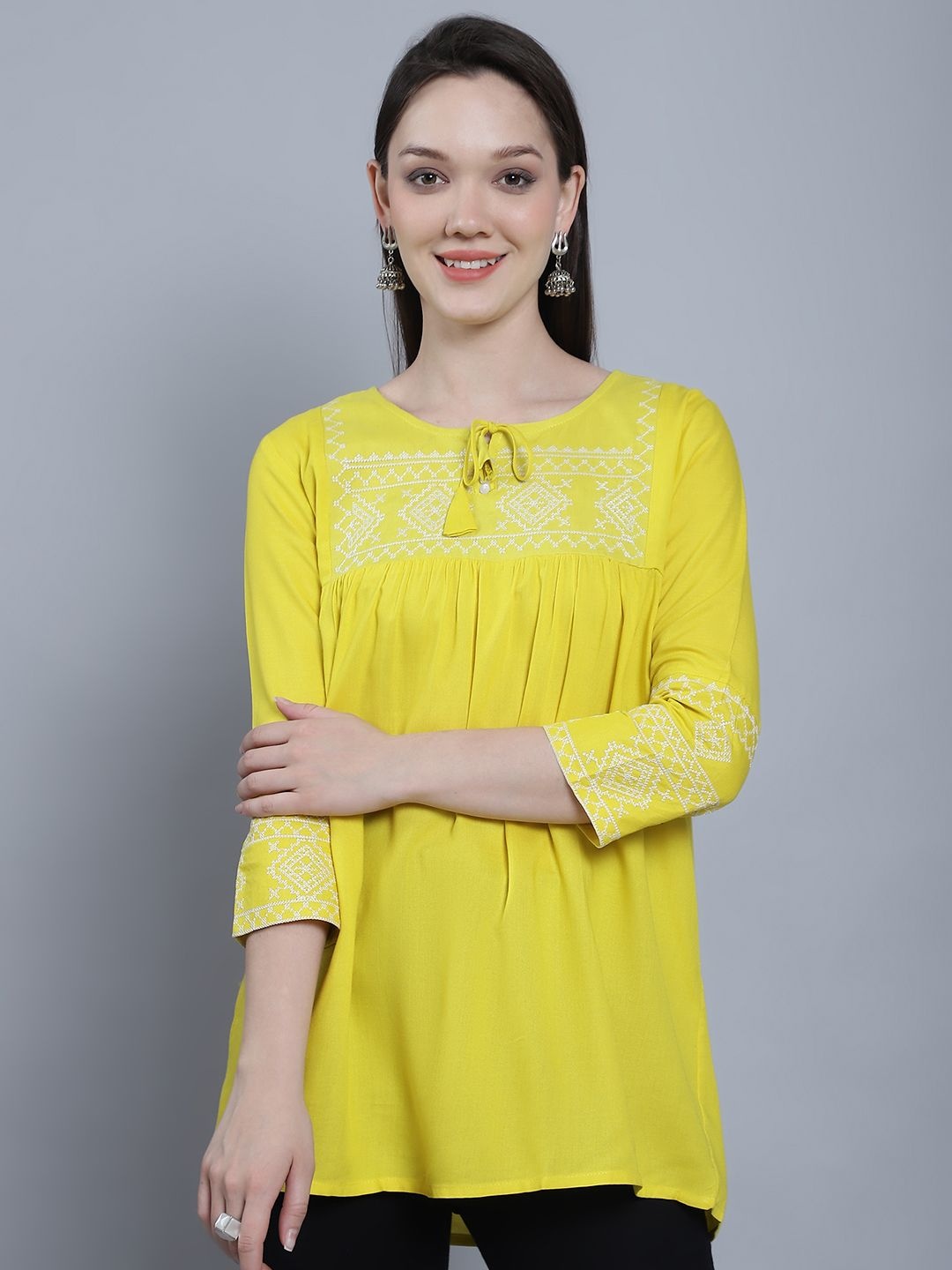 

SOUNDARYA Embroidered Thread Work Pure Cotton Thread Work Kurti, Yellow