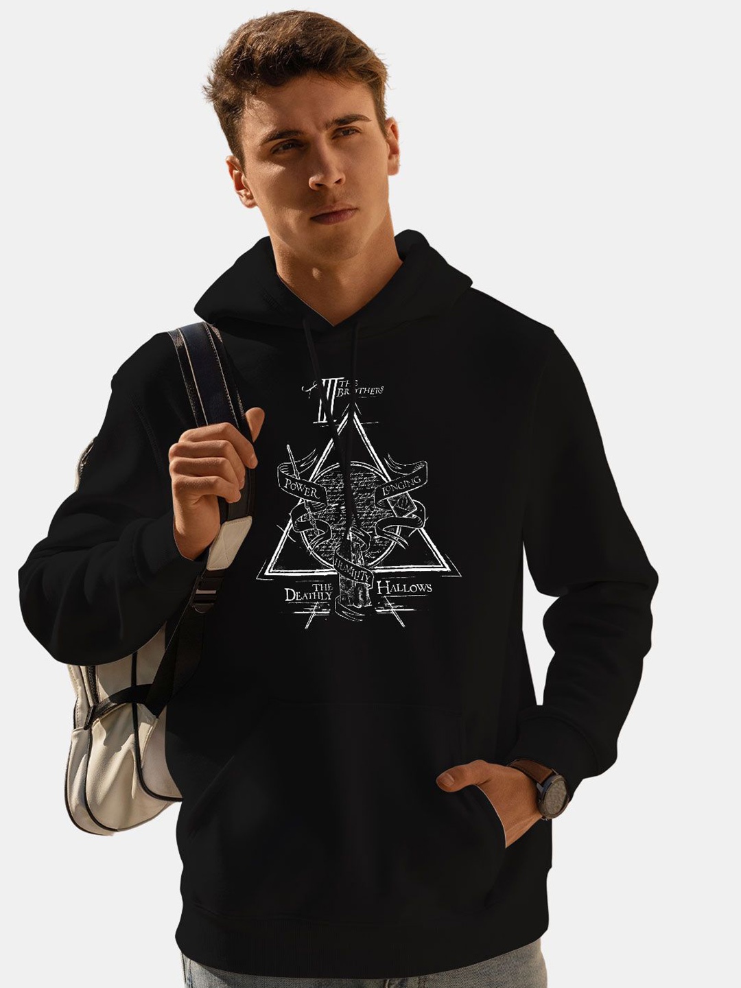 

macmerise Men Printed Hooded Sweatshirt, Black