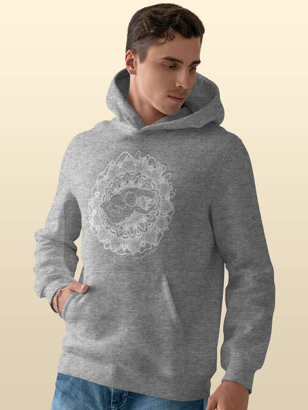 

macmerise Men Printed Hooded Sweatshirt, Grey