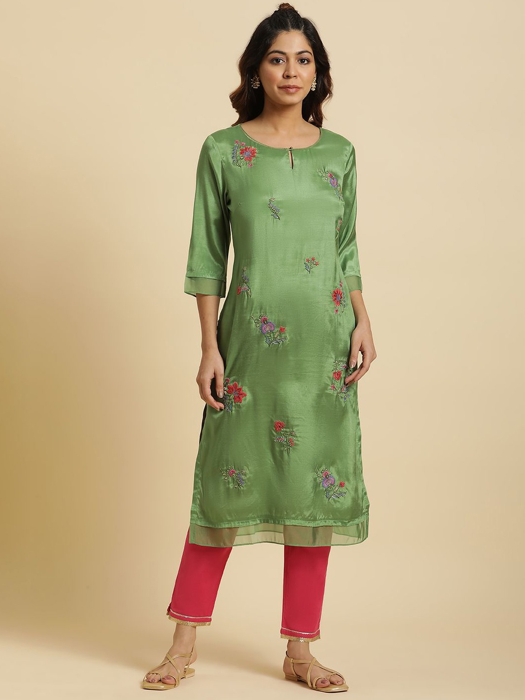 

W Embroidered Thread Work Keyhole Neck Straight Kurta, Green