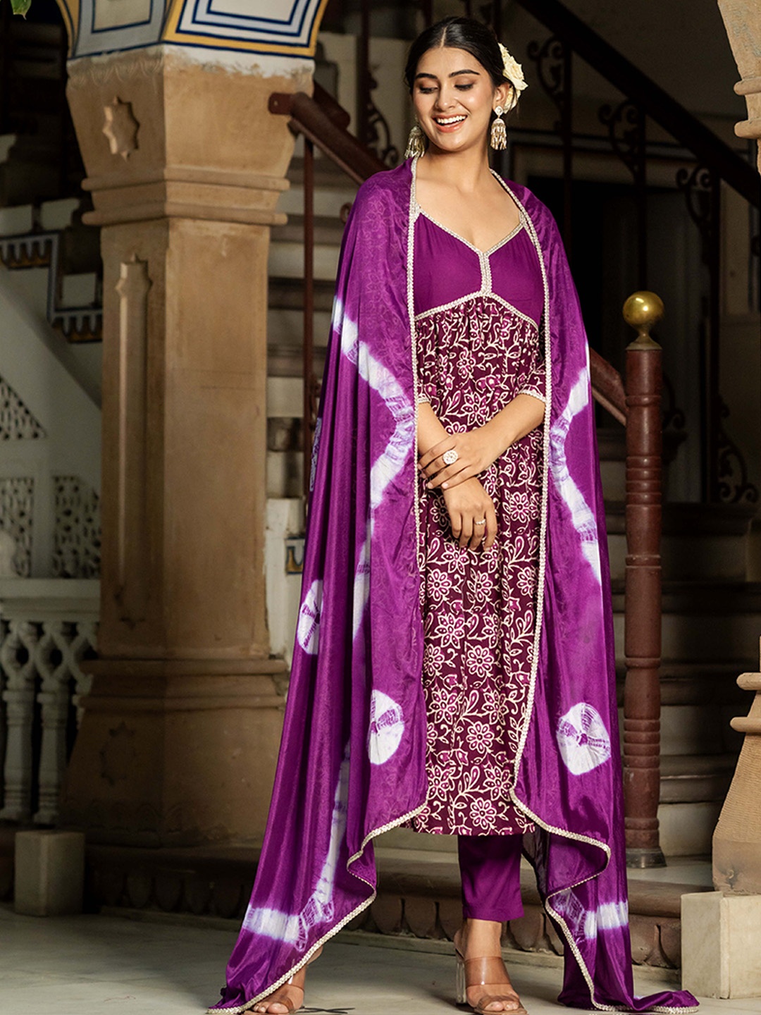 

GAYRAA Floral Printed Regular Thread Work Pure Cotton Anarkali Kurta & Trouser & Dupatta, Purple