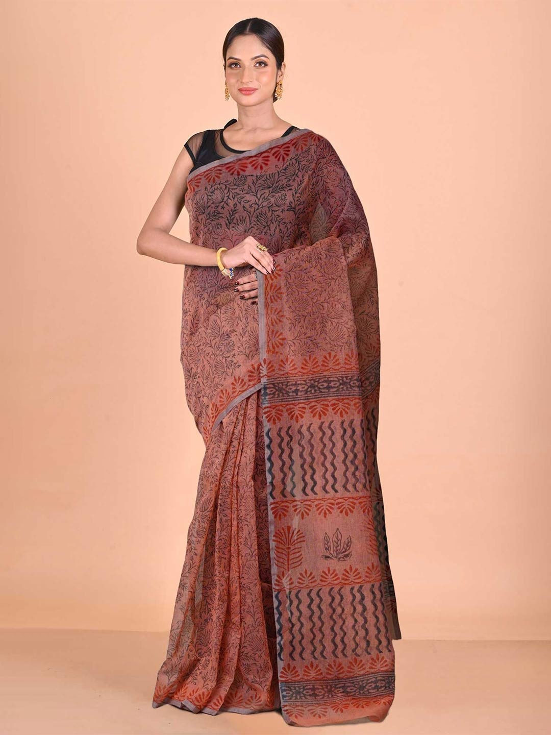

Unnati Silks Floral Supernet Handloom Block Print Saree, Peach
