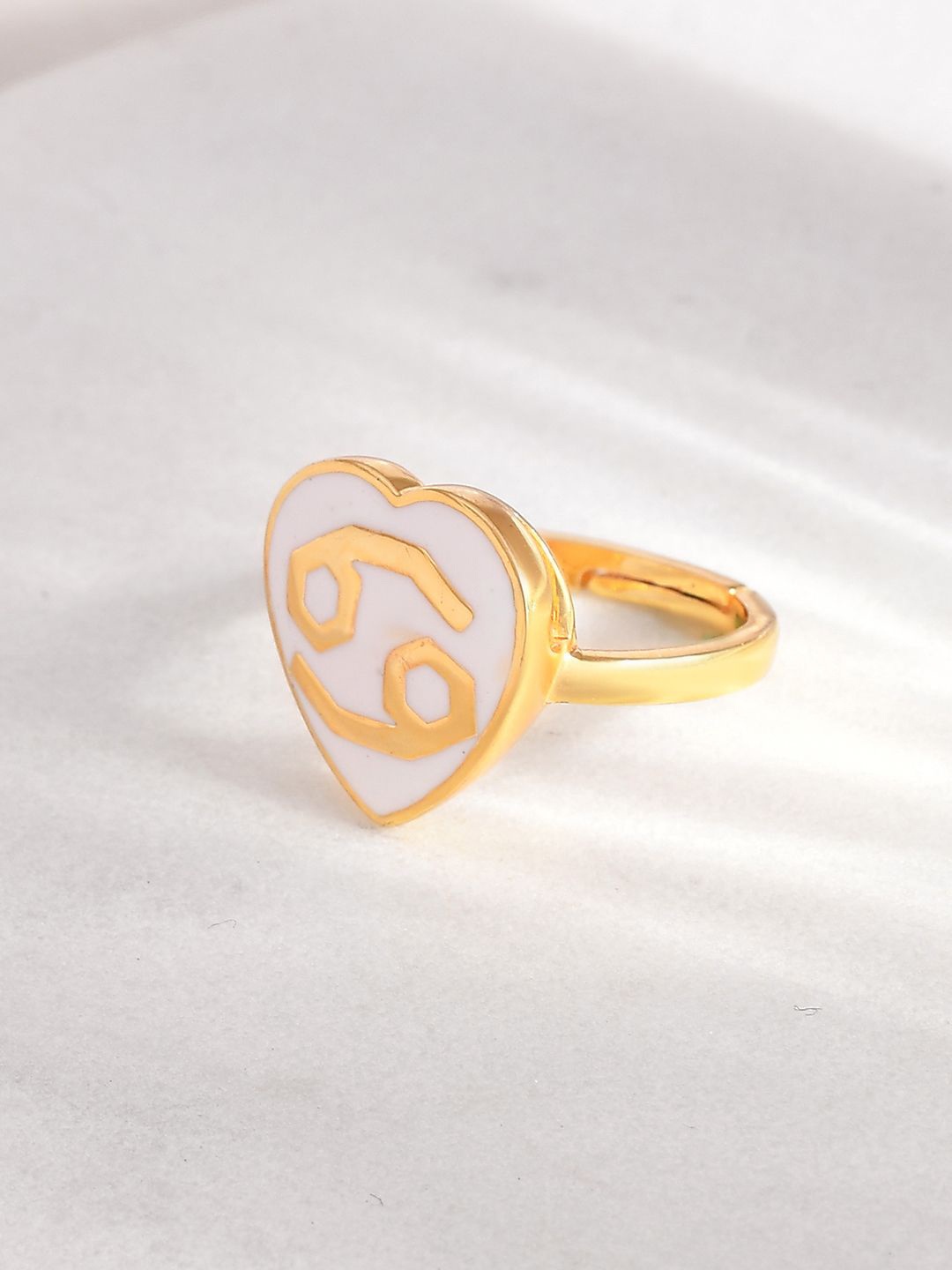 

Voylla Gold-Plated Zodiac Cancer Enamel Finger Ring