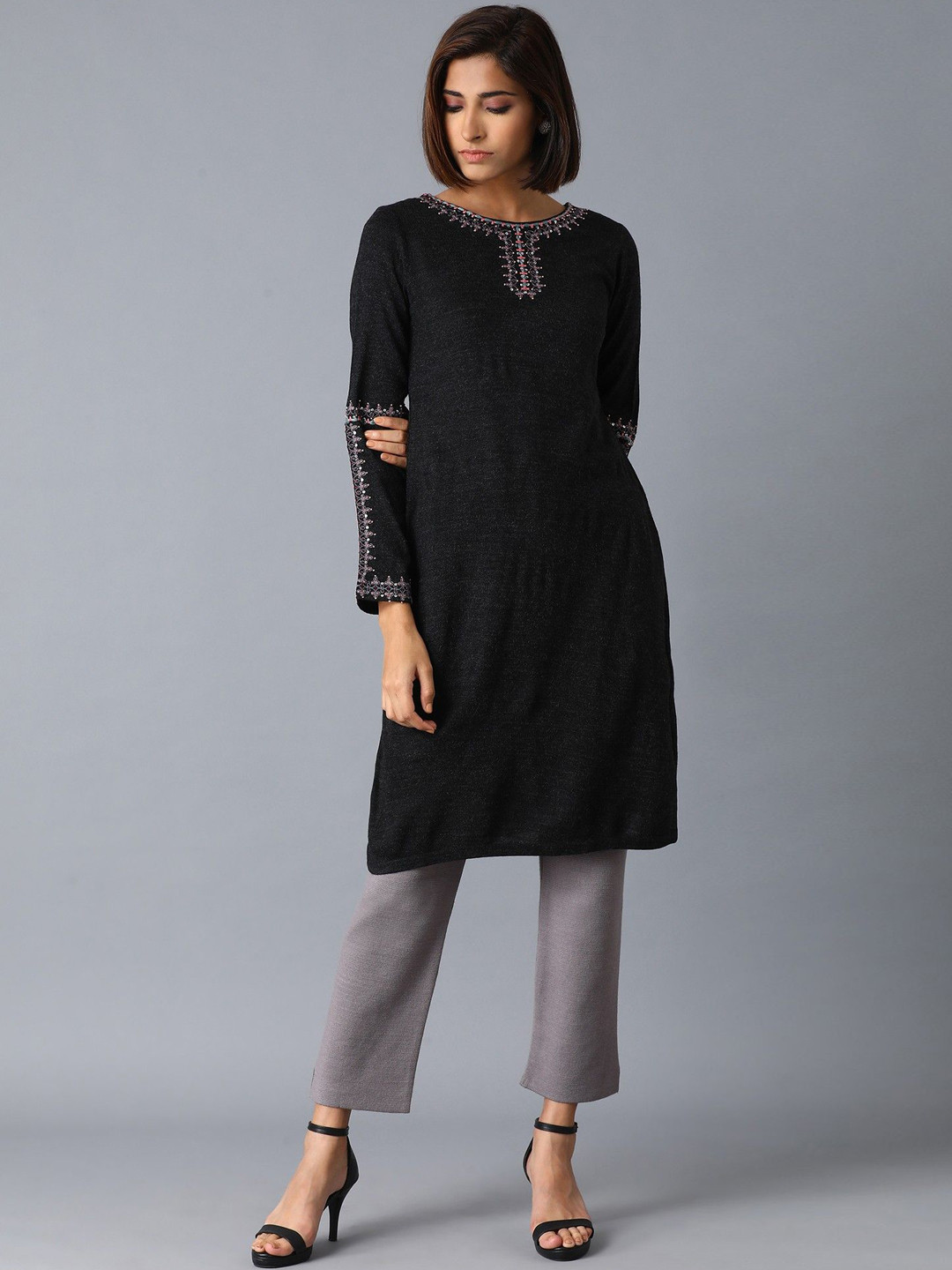 

W Floral Yoke Design Thread Work Acrylic Straight Kurta, Grey melange