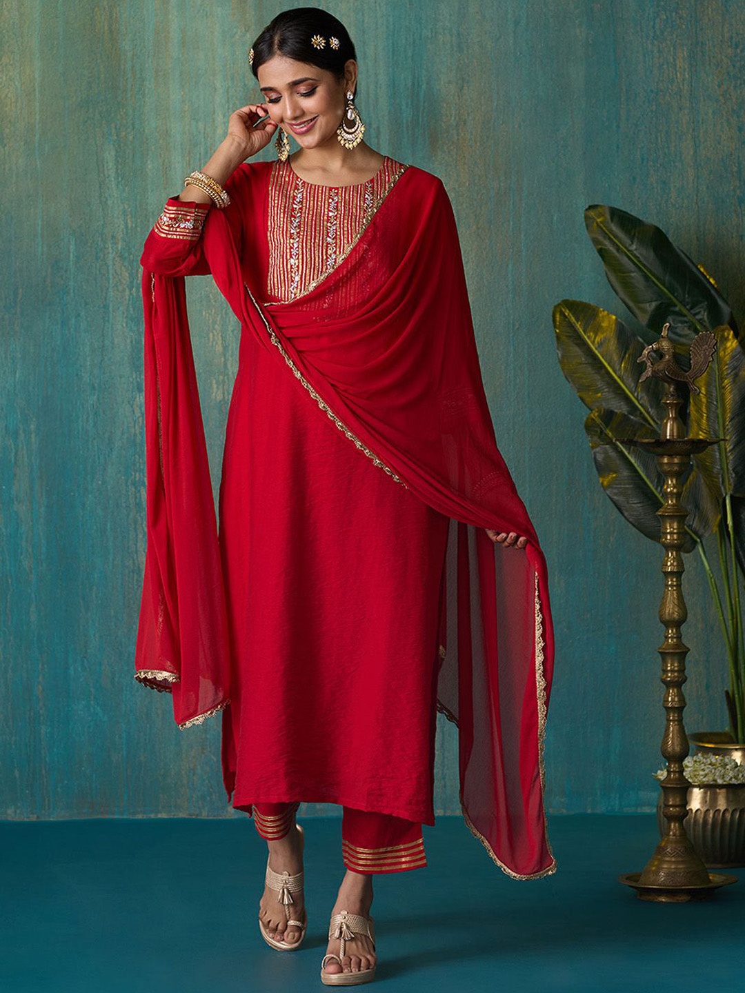 

Likha Floral Embroidered Gotta Patti Straight Kurta With Trousers & Dupatta, Red