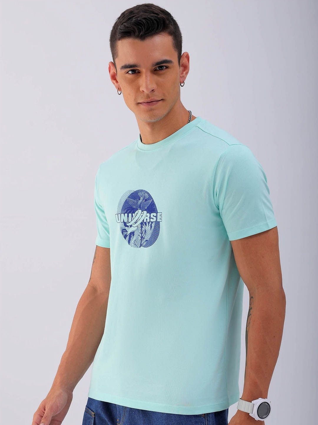 

The Indian Garage Co Men Graphic Printed Round Neck Cotton Slim Fit T-shirt, Green