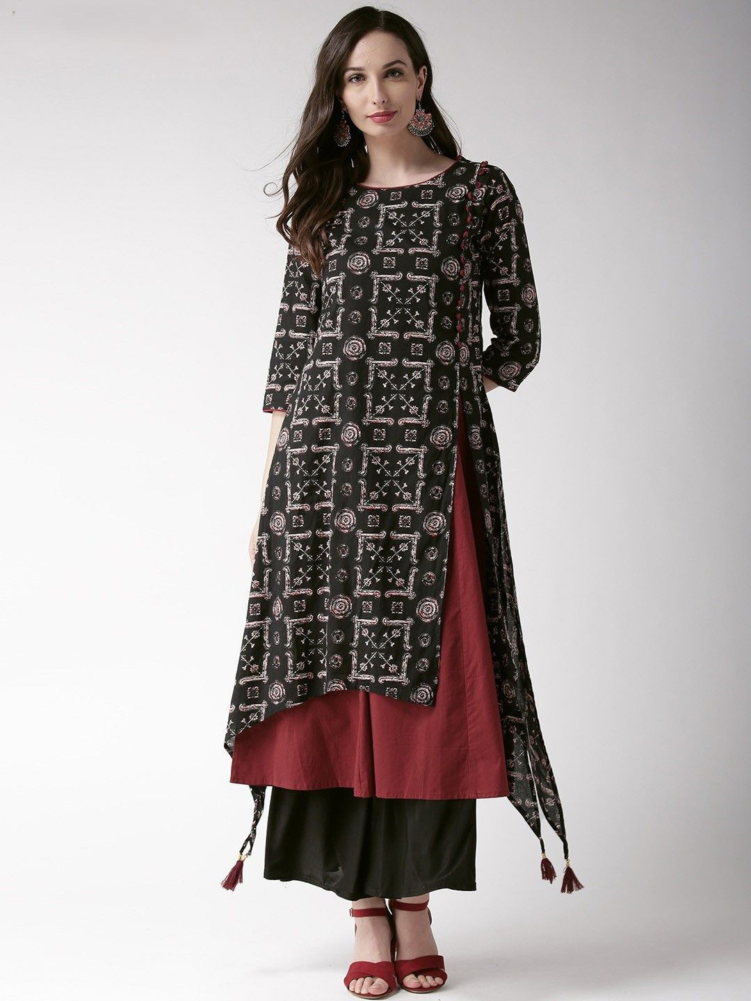 

Anouk Black Geometric Printed Cotton A-Line Kurta