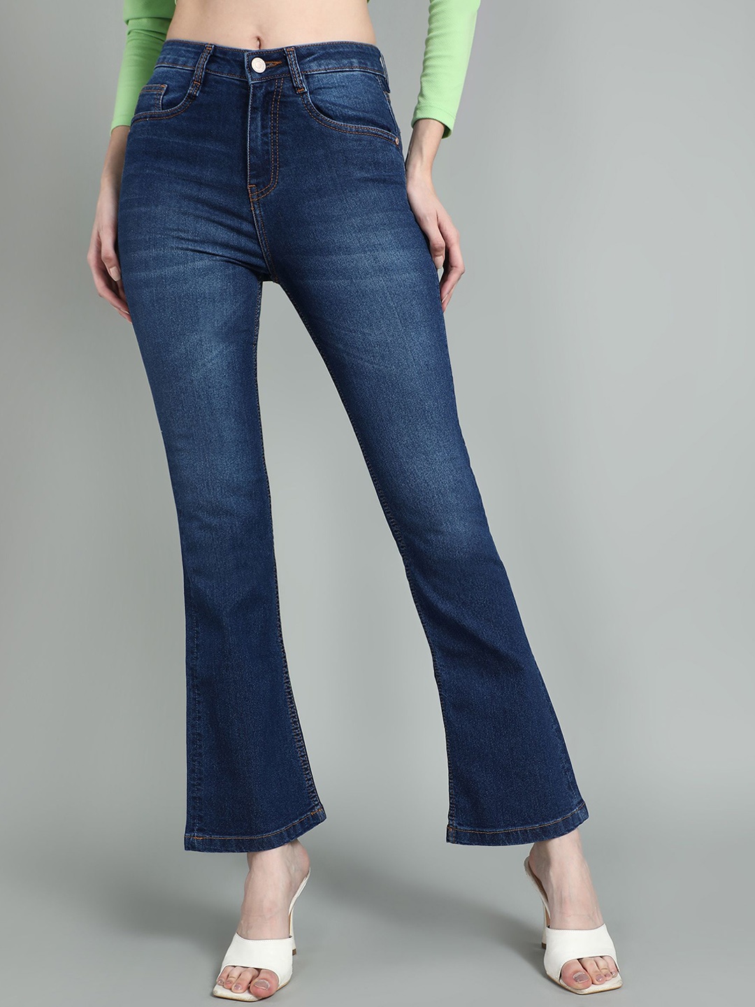 

The Roadster Lifestyle Co Women Light Fade Boot Cut High Rise Jeans, Blue