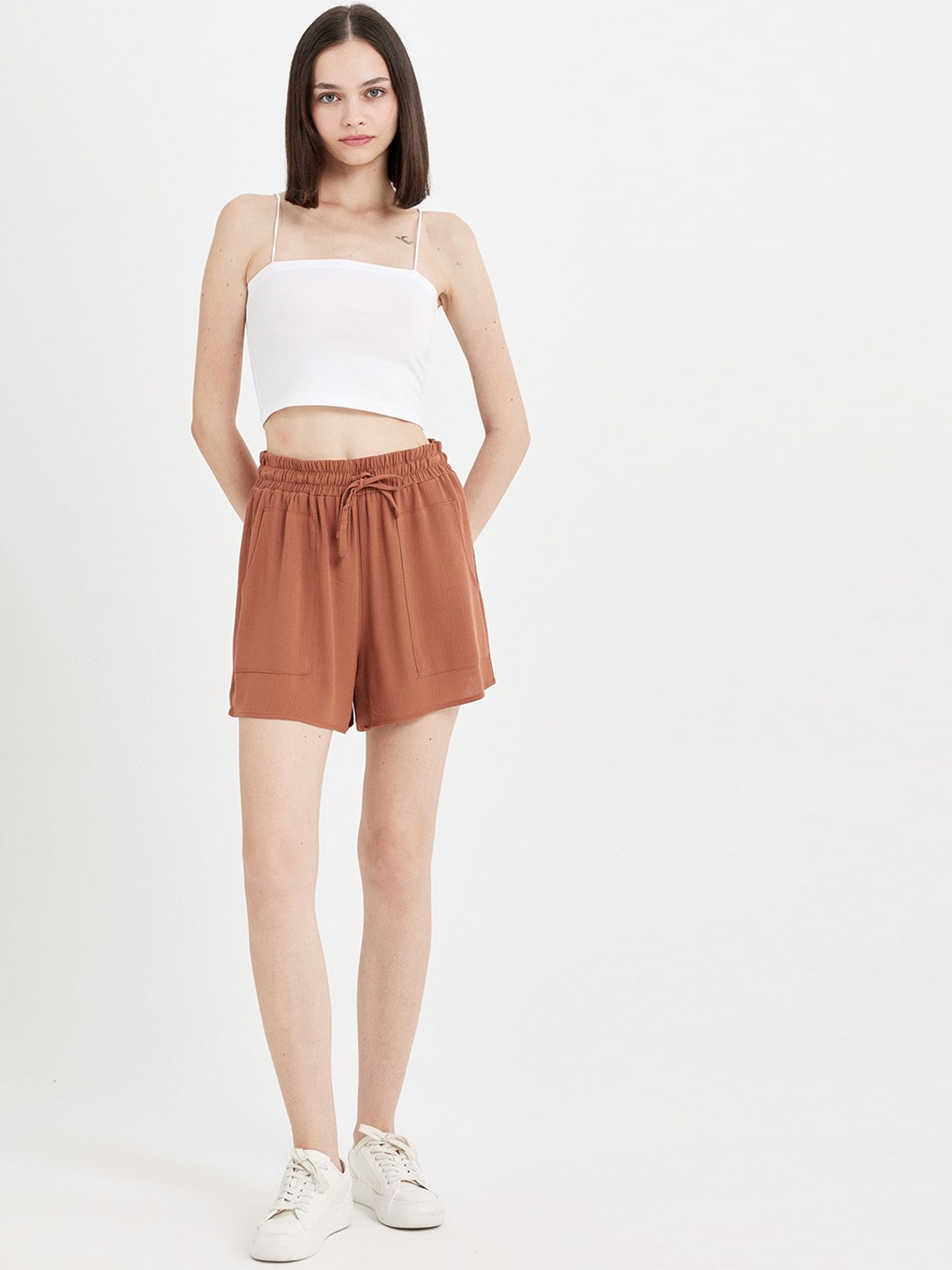 

DeFacto Women Drawstring Shorts, Na