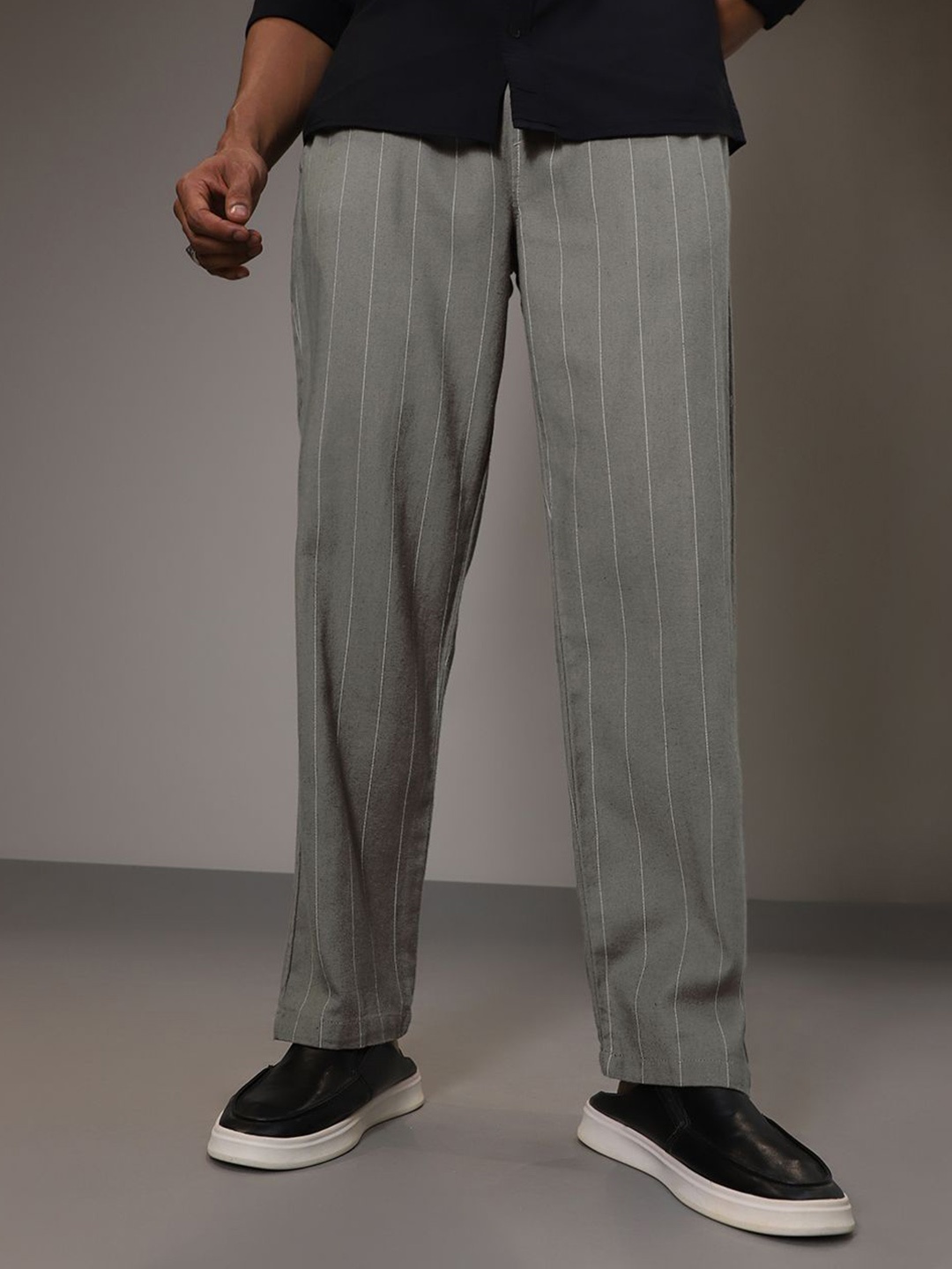 

Banana Club Men Striped Relaxed Linen Trousers, Grey