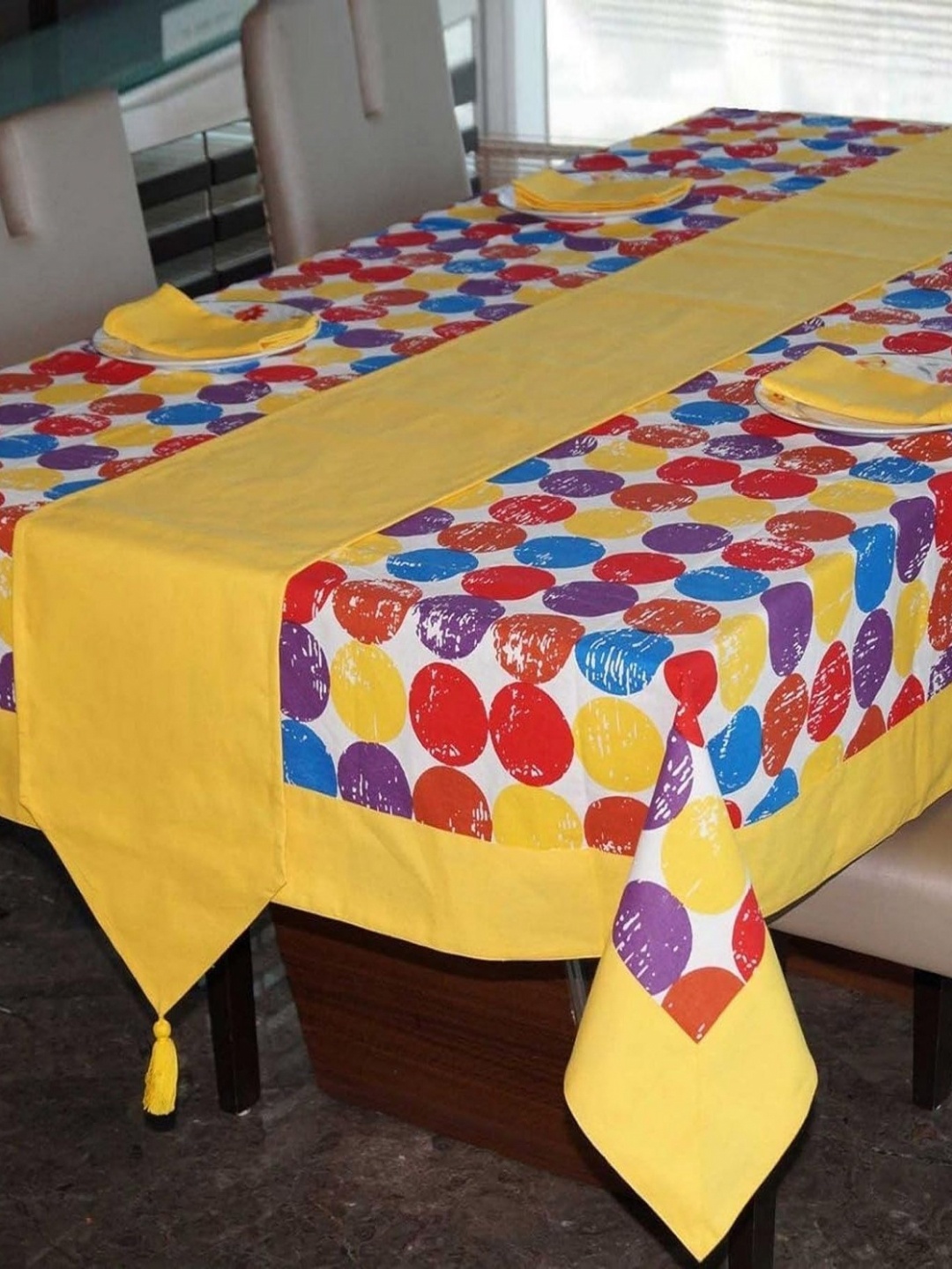 

Lushomes Yellow & Blue 6 Pieces Printed Pure Cotton Table Linen Set