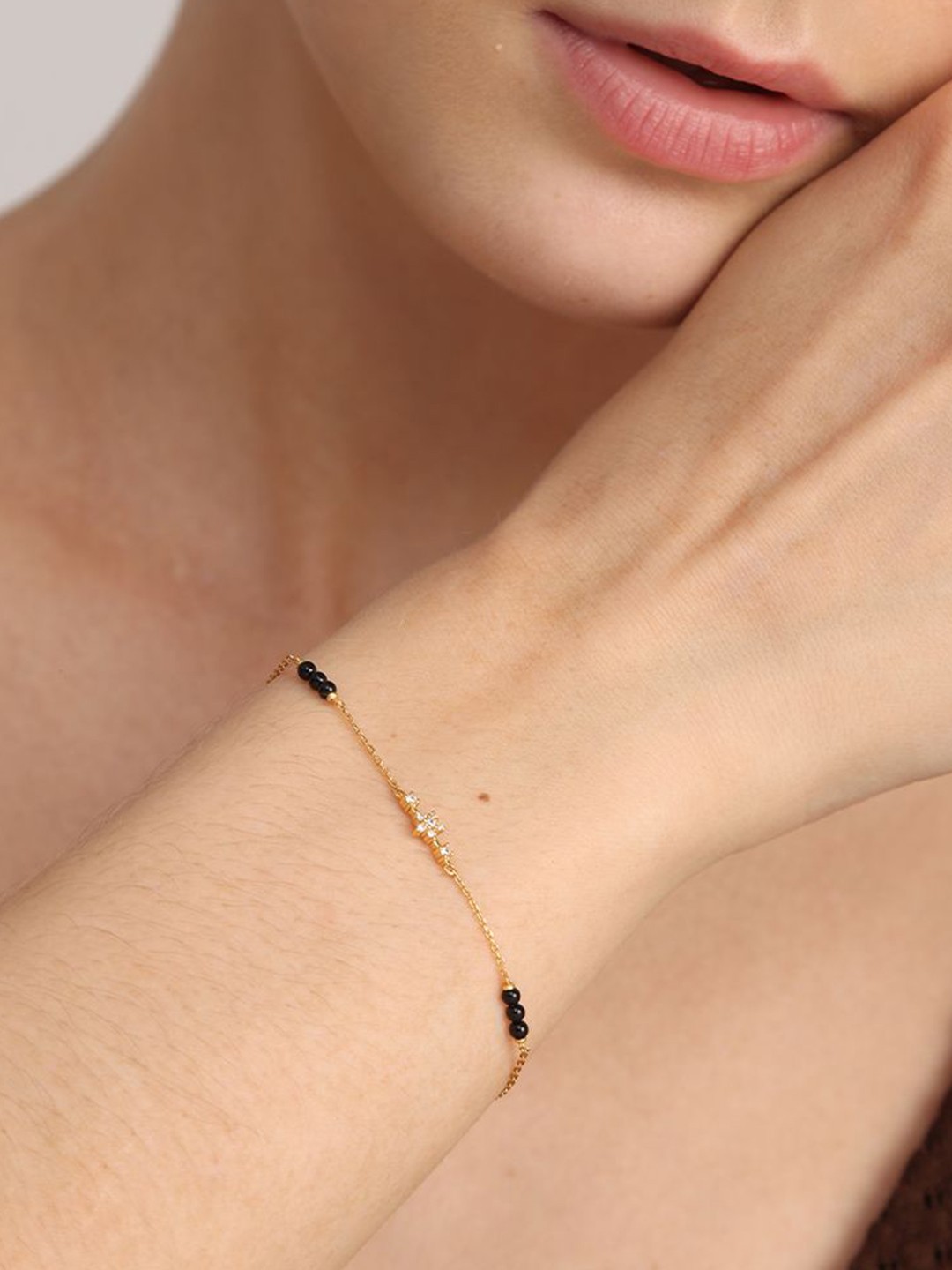

PALMONAS Gold-Plated Zirconia Studded Link Bracelet