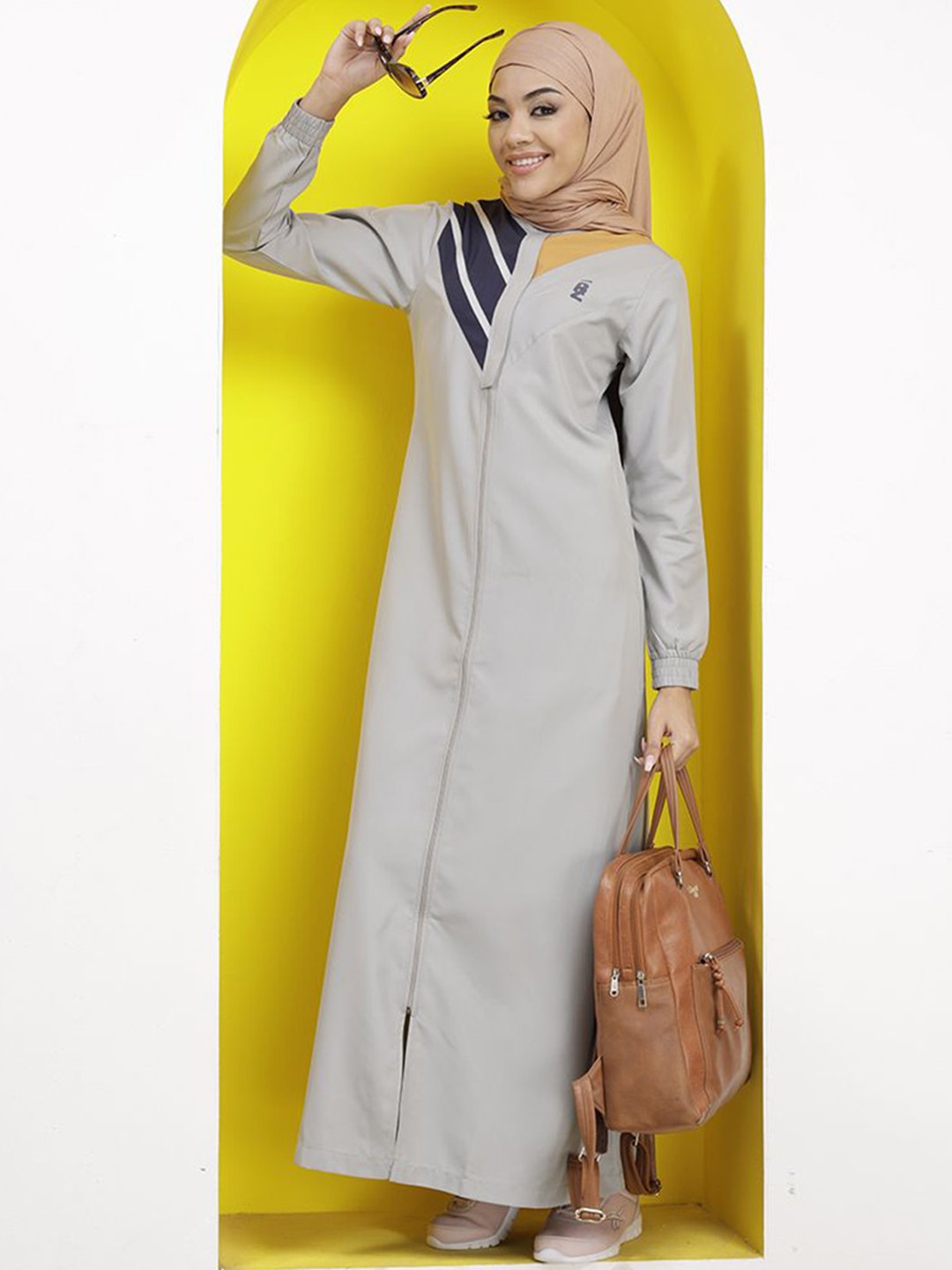 

IDH London Solid Burqa With Jilbab, Grey