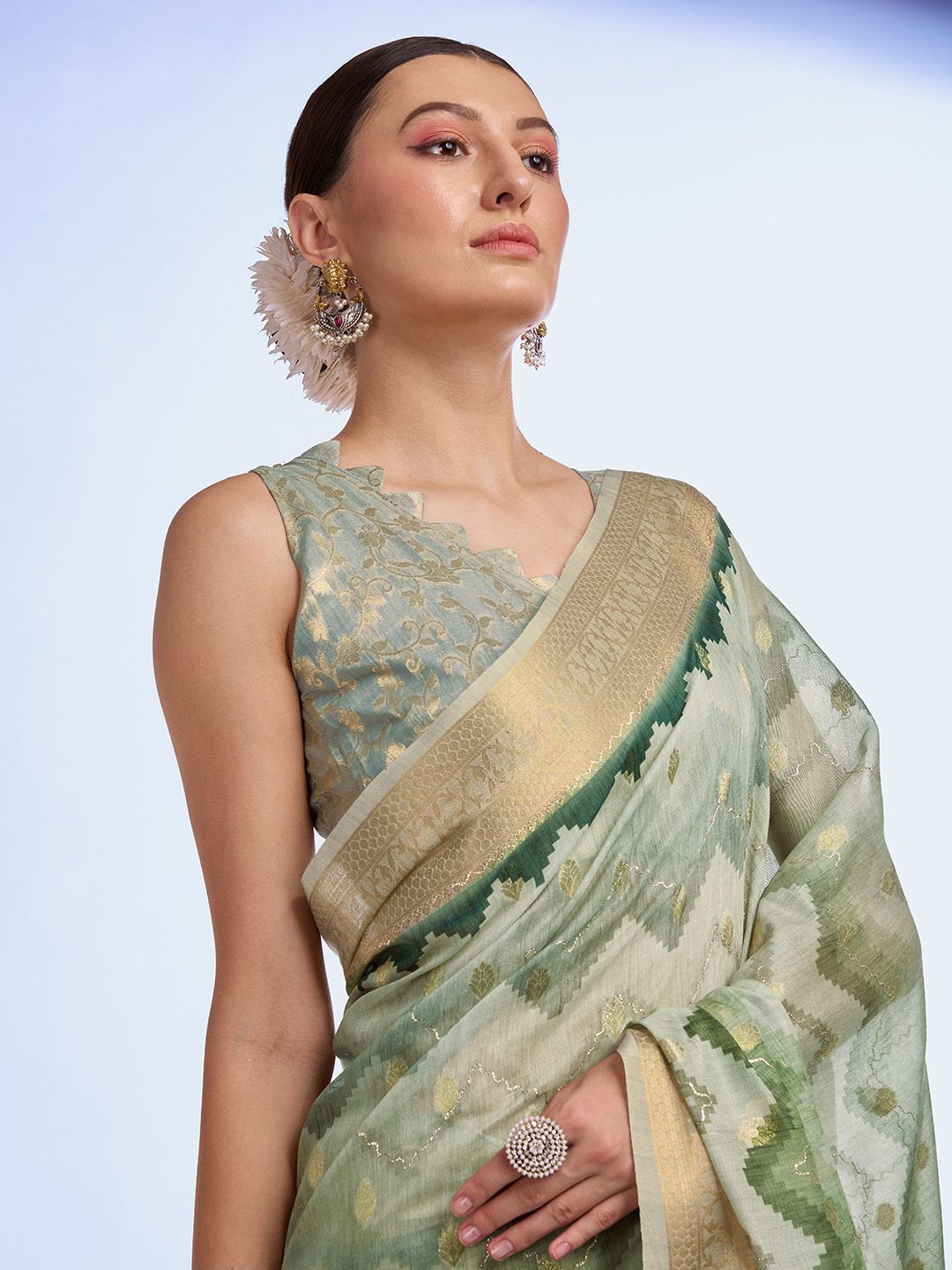 

Mitera Geometric Zari Saree, Green