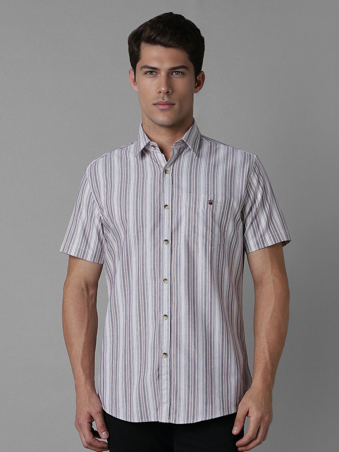 

Louis Philippe Sport Men Spread Collar Vertical Striped Cotton Slim Fit Casual Shirt, Grey