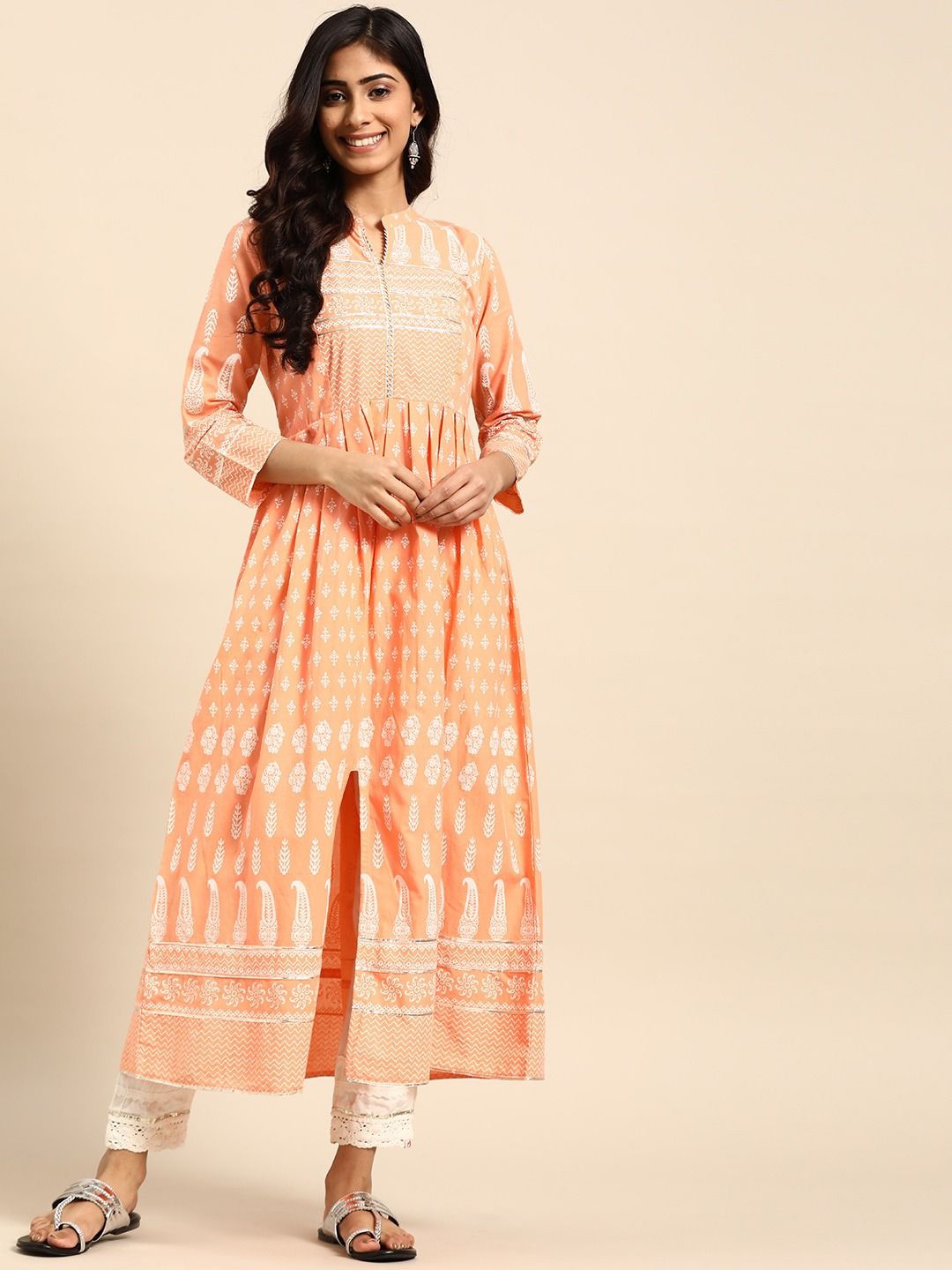 

Anouk Peach Floral Printed Mandarin Collar Gotta Patti Cotton Anarkali Kurta