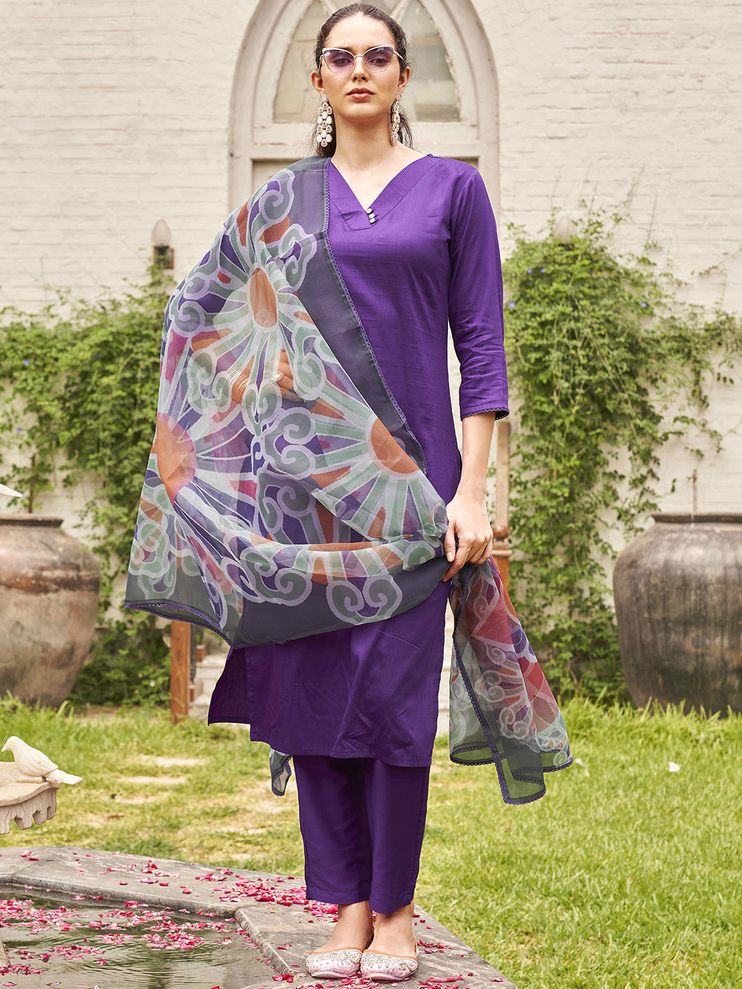 

Tikhi Imli V-Neck Straight Kurta with Trousers & Printed Dupatta, Purple