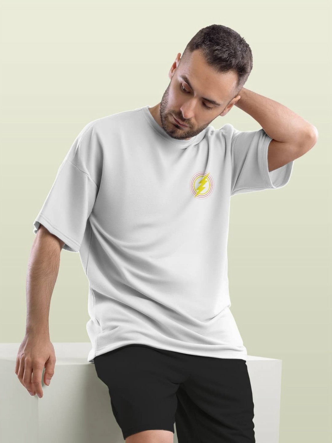 

macmerise Men Drop-Shoulder Sleeves Applique T-shirt, White