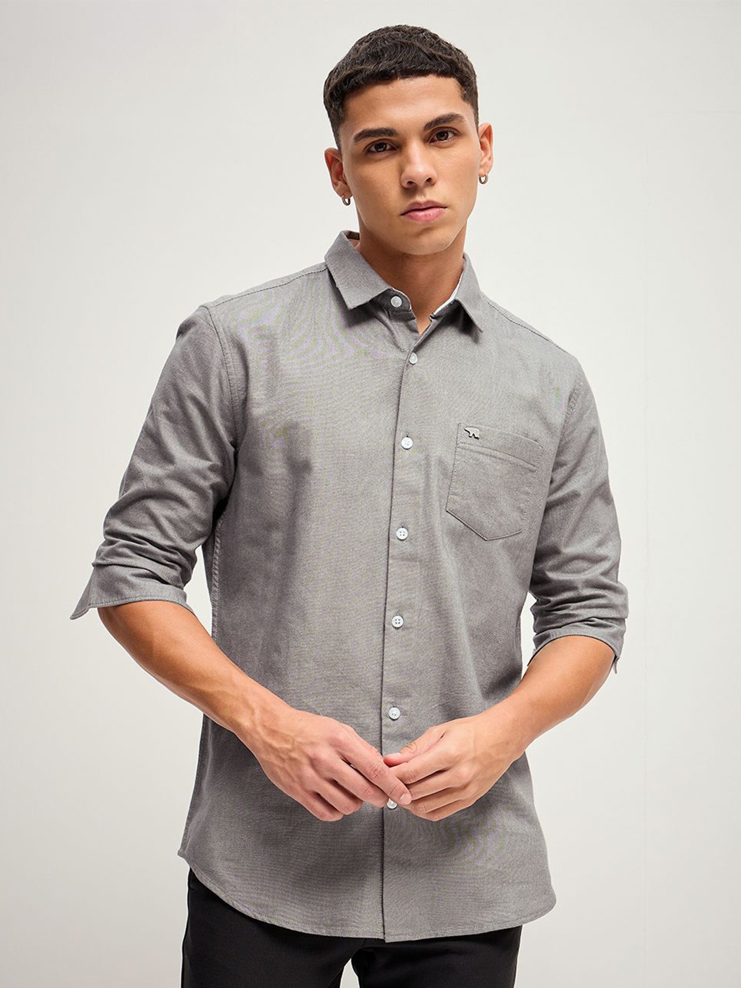 

THE BEAR HOUSE Men Solid Slim Fit Cotton Casual Shirt, Grey