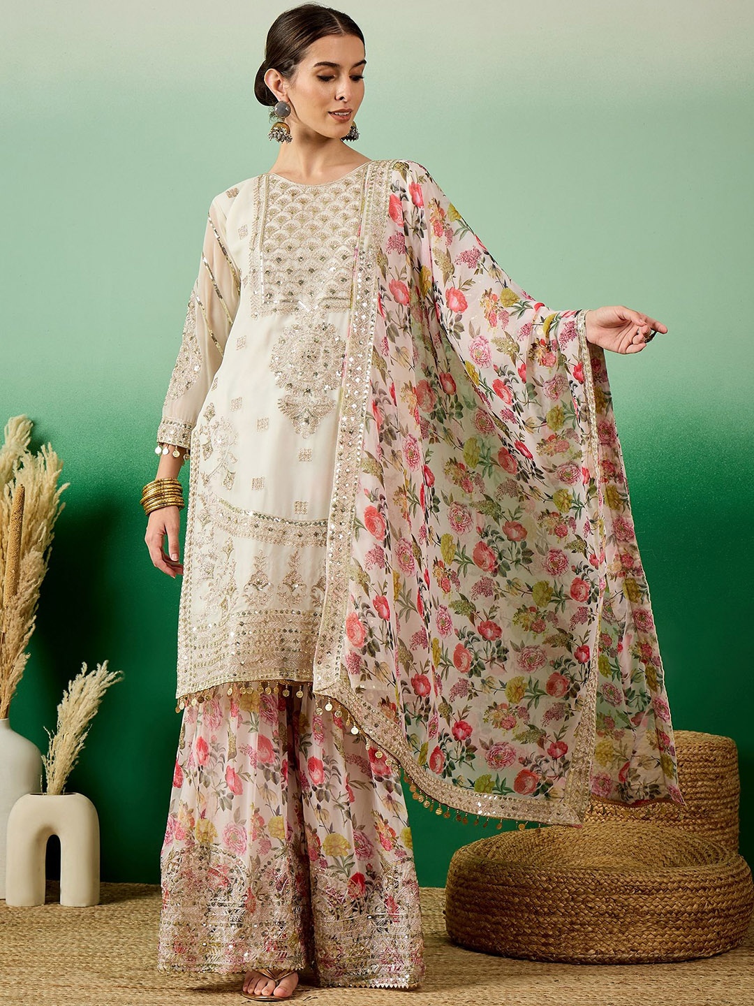 

KAVINDI Ethnic Motifs Embroidered Sequinned Kurta with Palazzos & Dupatta, White