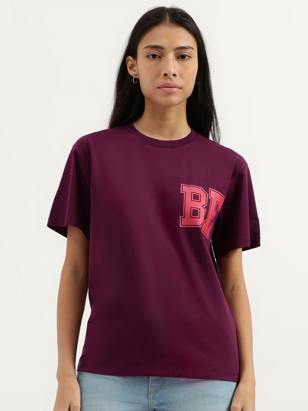 

United Colors of Benetton Women Typography Pure Cotton Pockets T-shirt, Maroon