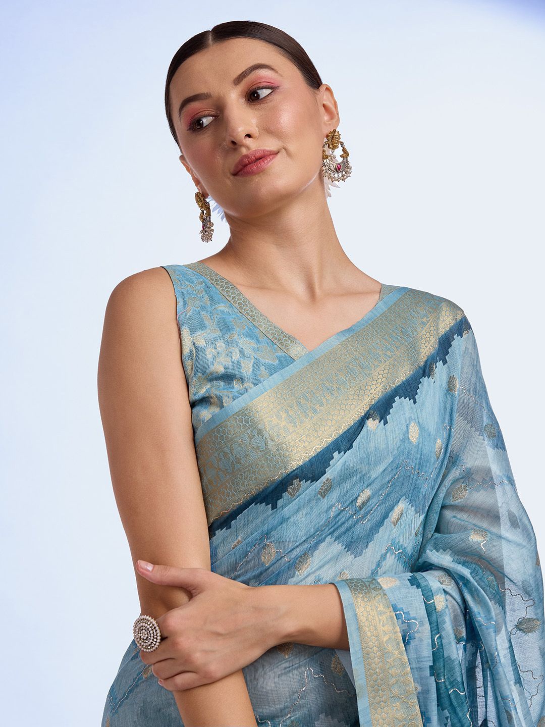 

Mitera Floral Zari Saree, Blue