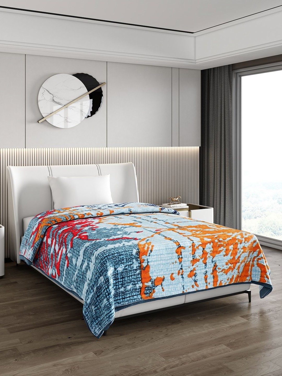 

Monte Carlo Blue & Red Abstract Printed Heavy Winter Single Bed Blanket