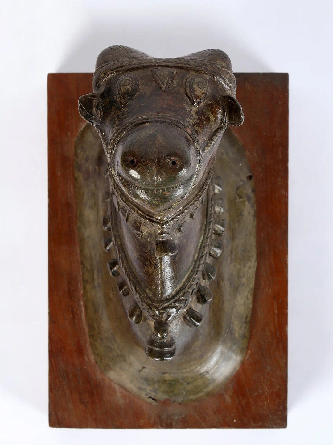

Exotic India 7" Bronze Nandi Bust Wall Hanging