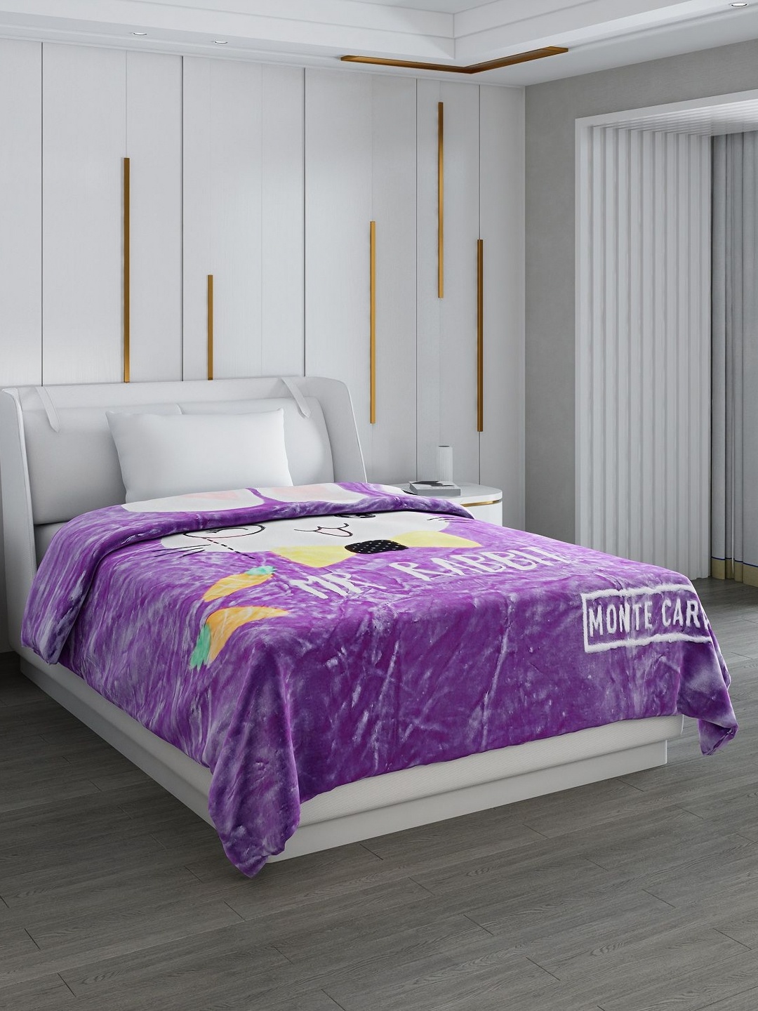 

Monte Carlo Lavender & White Cartoon Printed Mild Winter 600 GSM Single Bed Blanket
