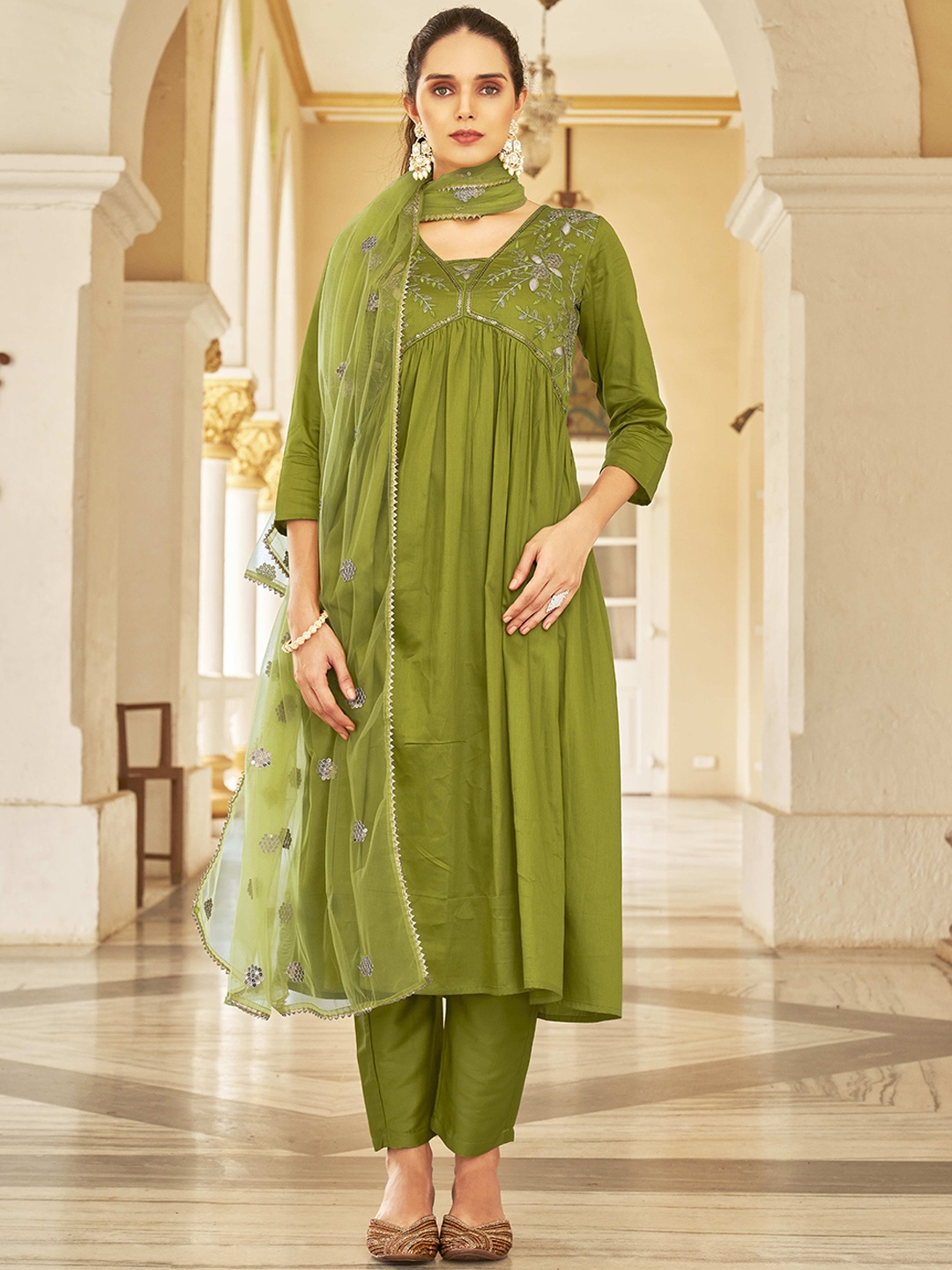 

Tikhi Imli Floral Yoke Design Empire Sequinned A-Line Kurta with Trousers & Dupatta, Lime green