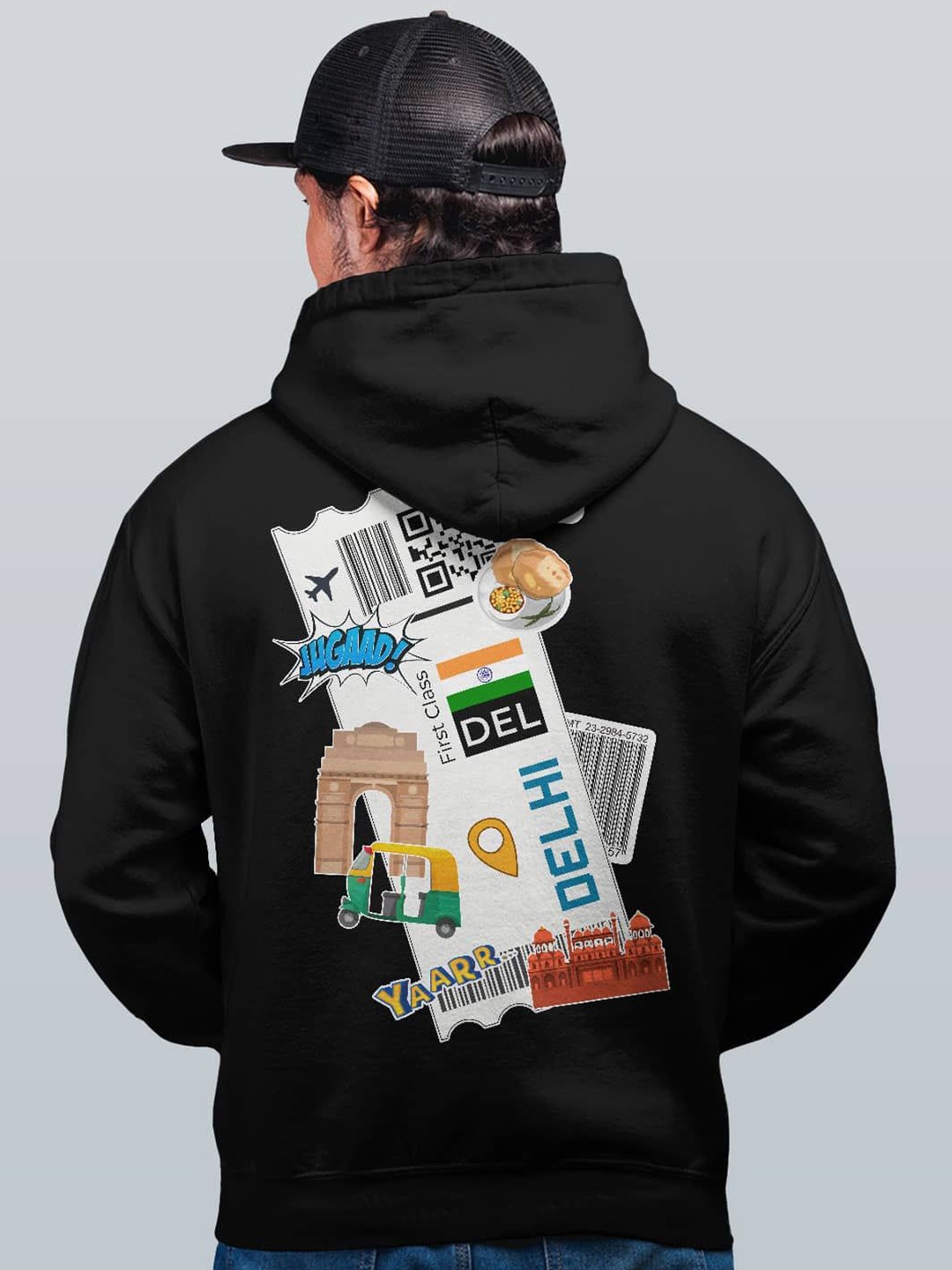 

macmerise Men Printed Hooded Sweatshirt, Black