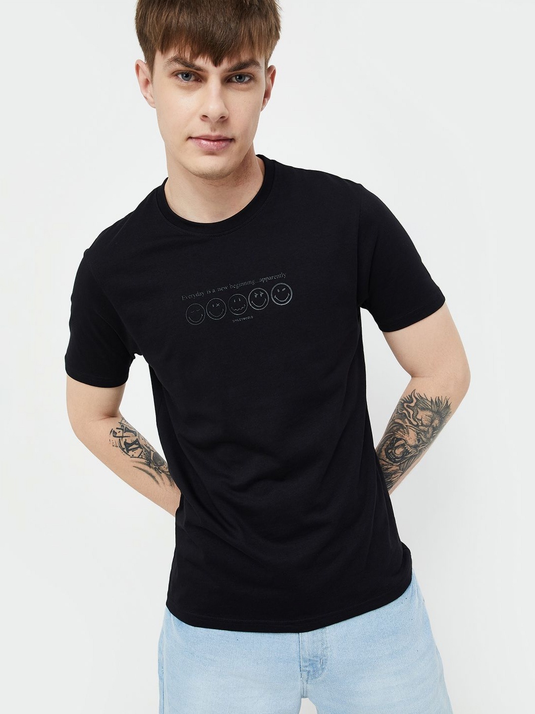 

SmileyWorld Men Typography Printed Round Neck Cotton T-Shirt, Black