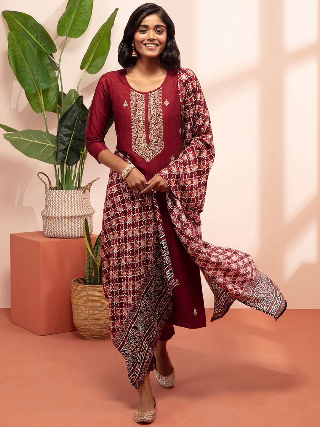 

Likha Ethnic Motifs Embroidered Thread Work Straight Satin Kurta With Trousers & Dupatta, Maroon