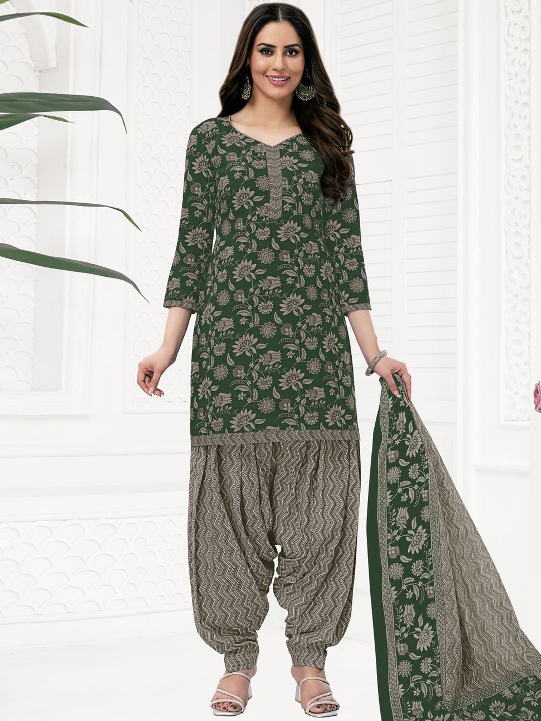 

MIRAAN Floral Printed Pure Cotton Unstitched Dress Material, Green