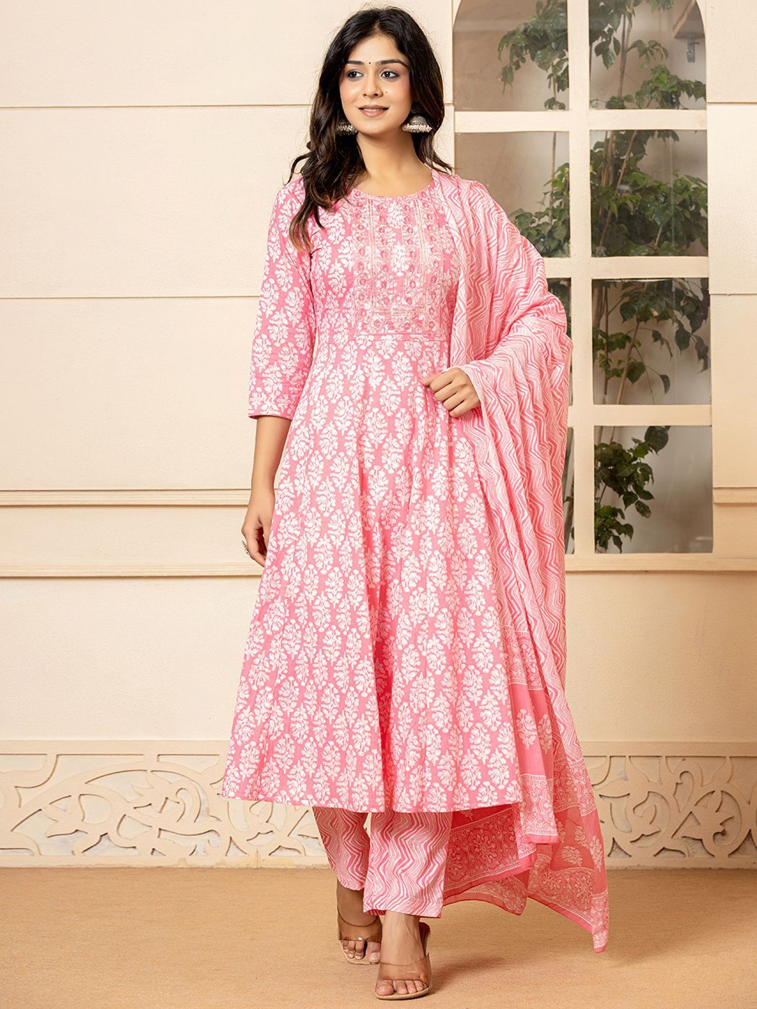 

Yufta Ethnic Motifs Printed Panelled Sequinned Pure Cotton Kurta With Trousers & Dupatta, Pink