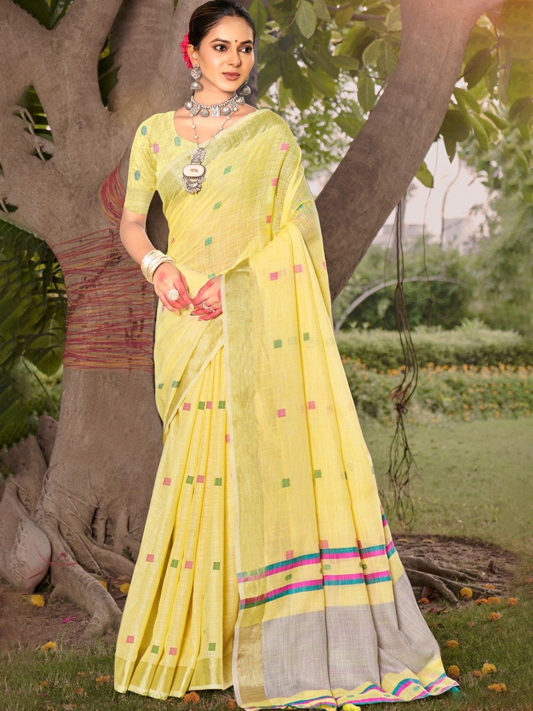 

MySilkLove Woven Design Zari Saree, Yellow