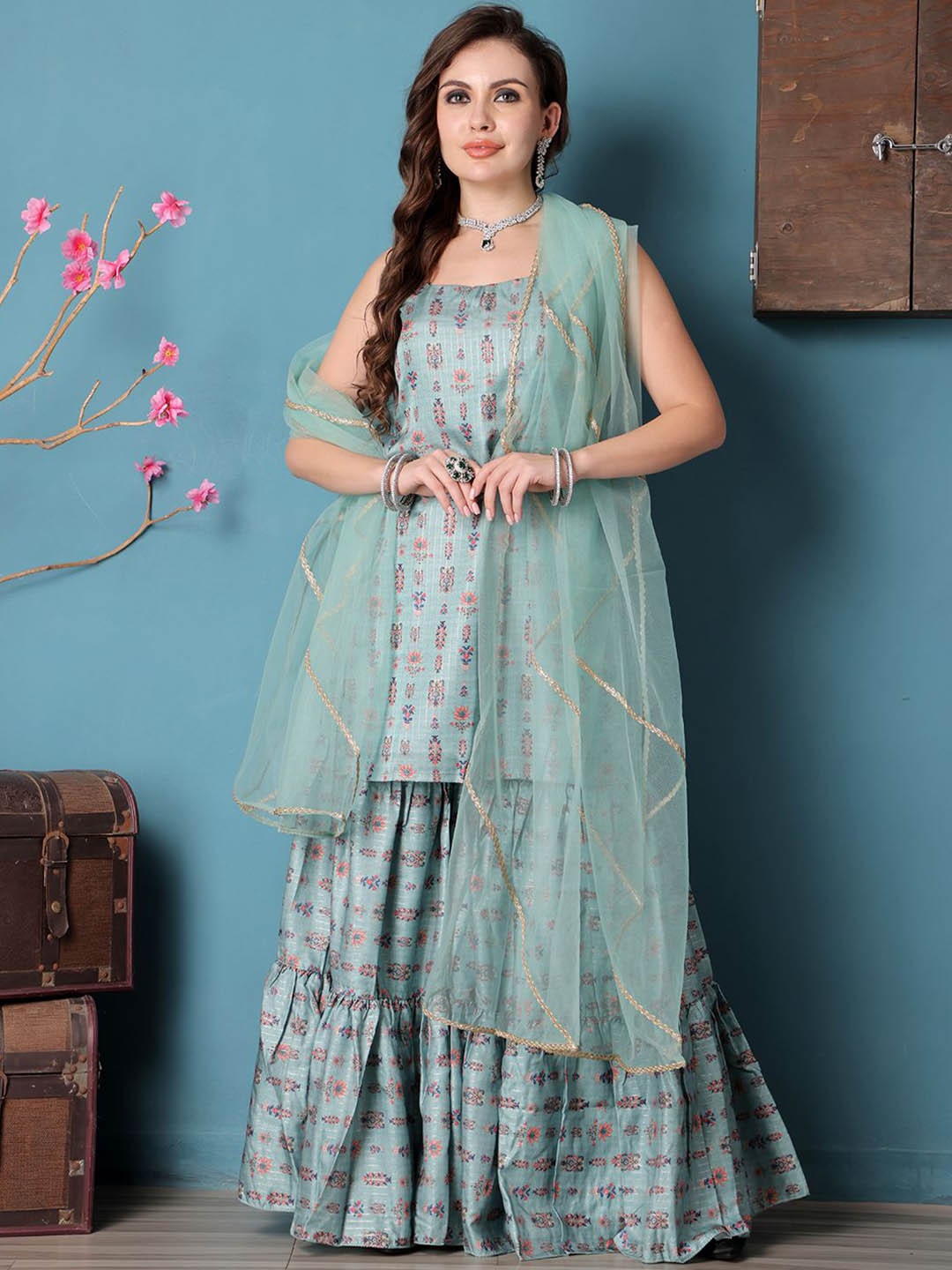 

Ethnovog Floral Printed Kurti with Sharara & Dupatta, Green